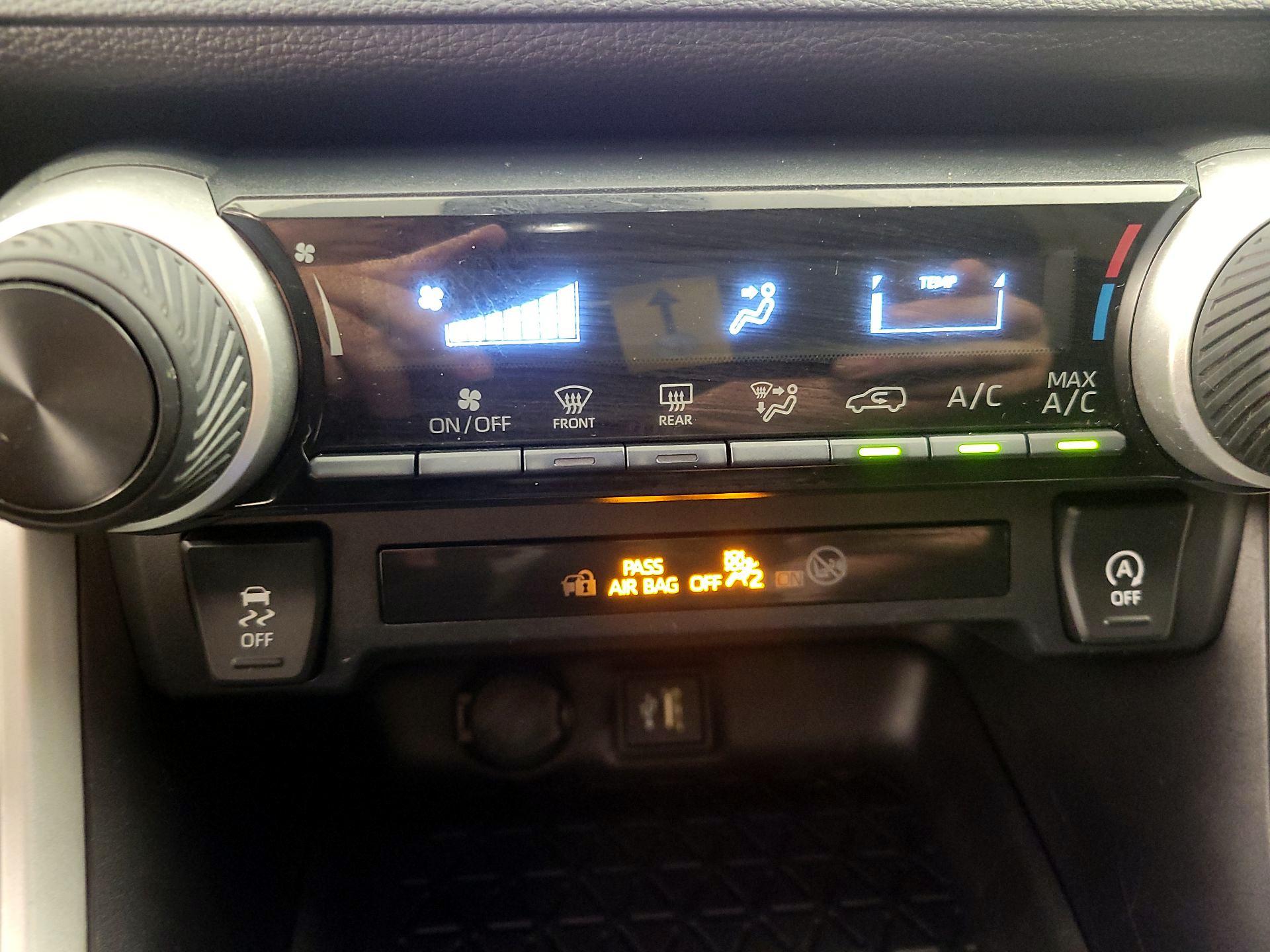 Thumbnail: 2023 Toyota RAV4 - 16