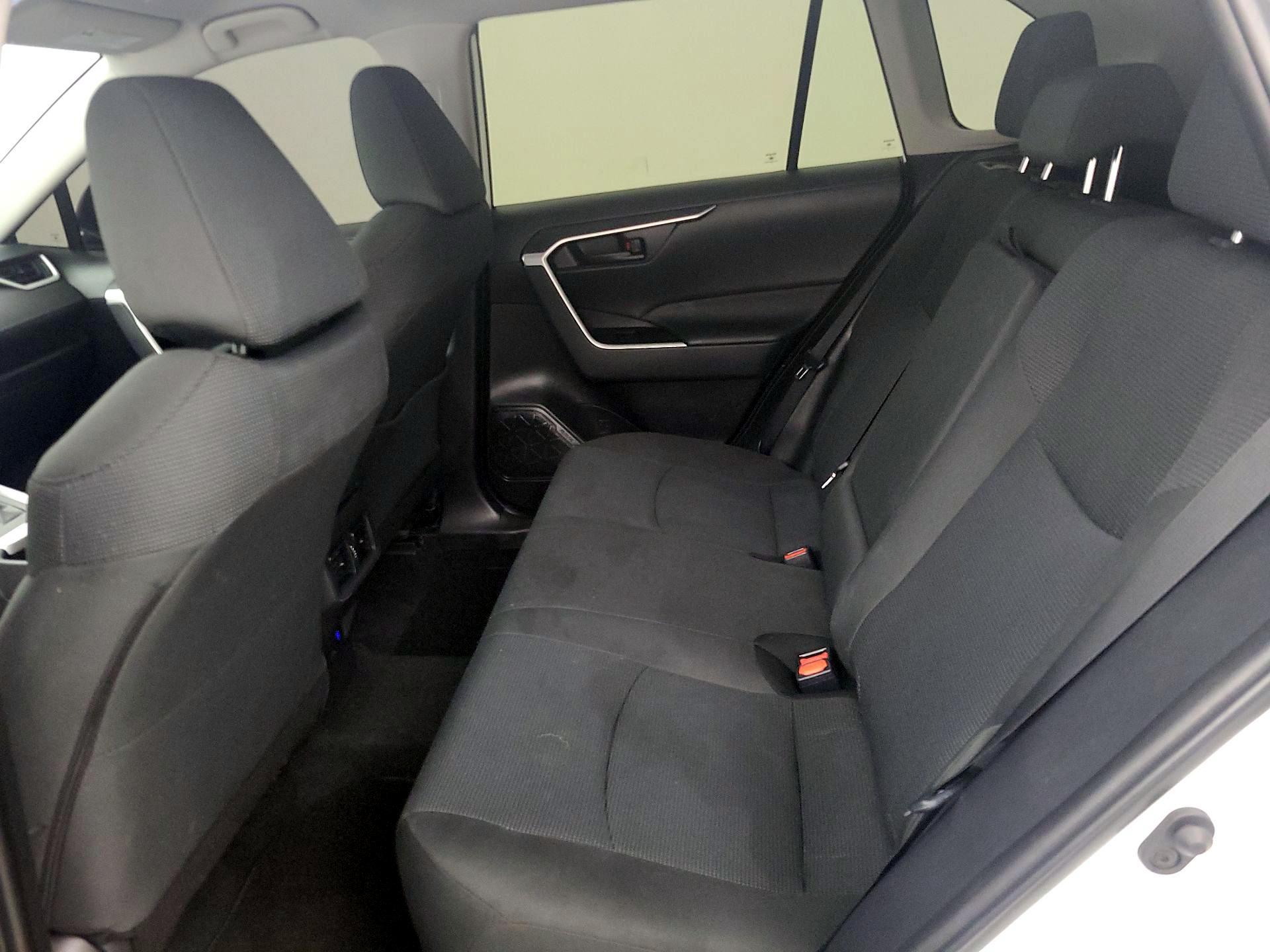 Thumbnail: 2023 Toyota RAV4 - 19