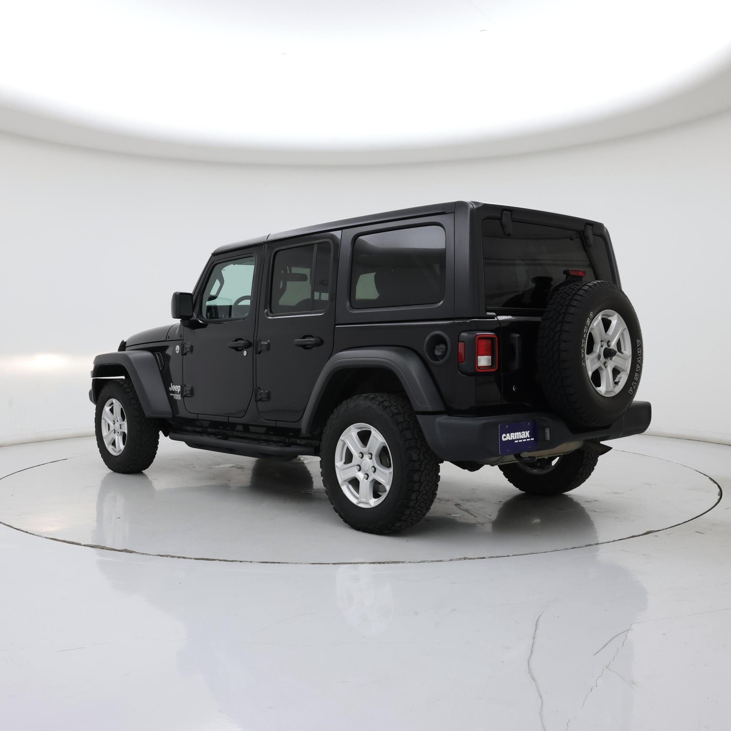 Thumbnail: 2019 Jeep Wrangler - 4