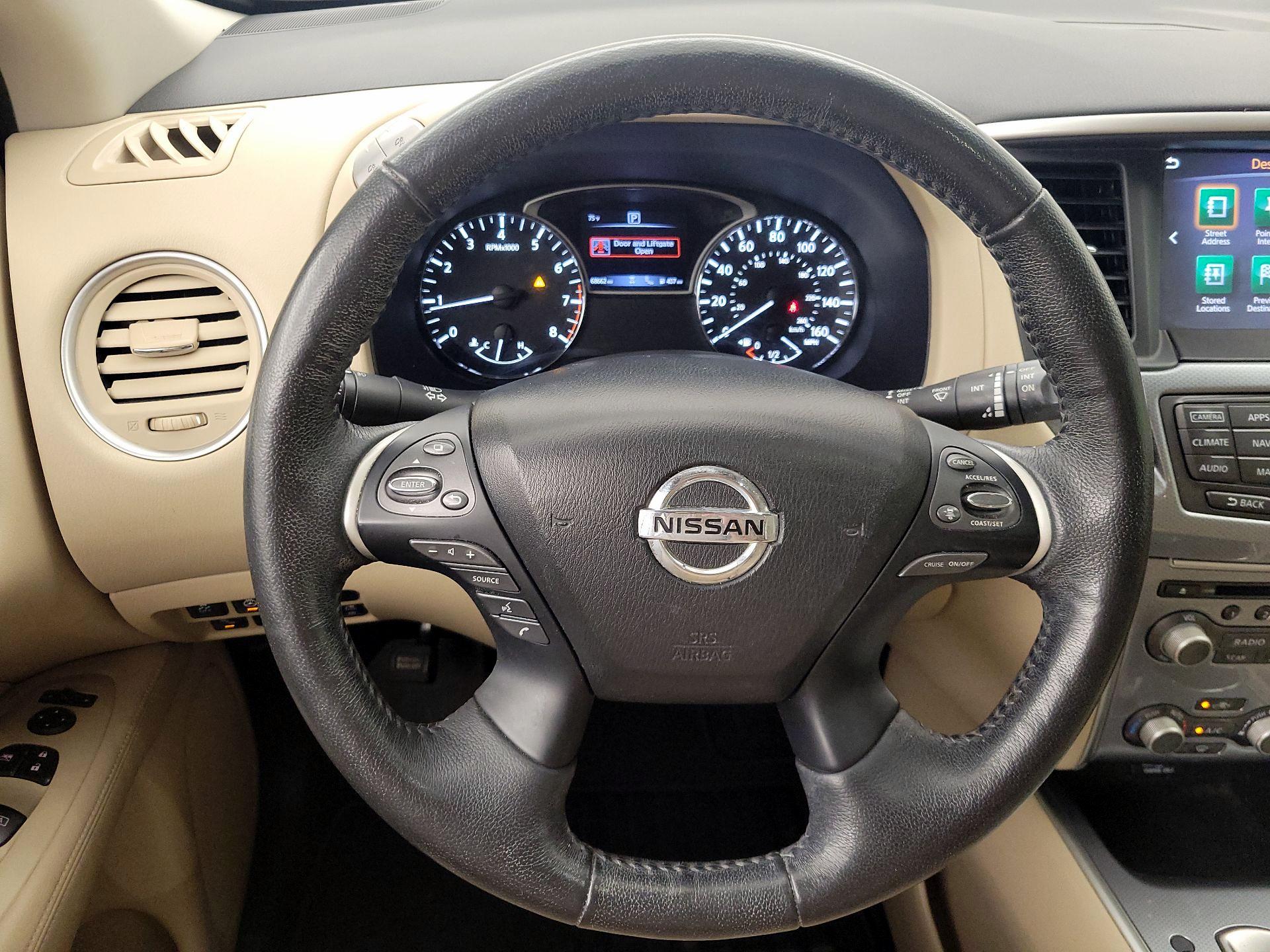 Thumbnail: 2018 Nissan Pathfinder - 10