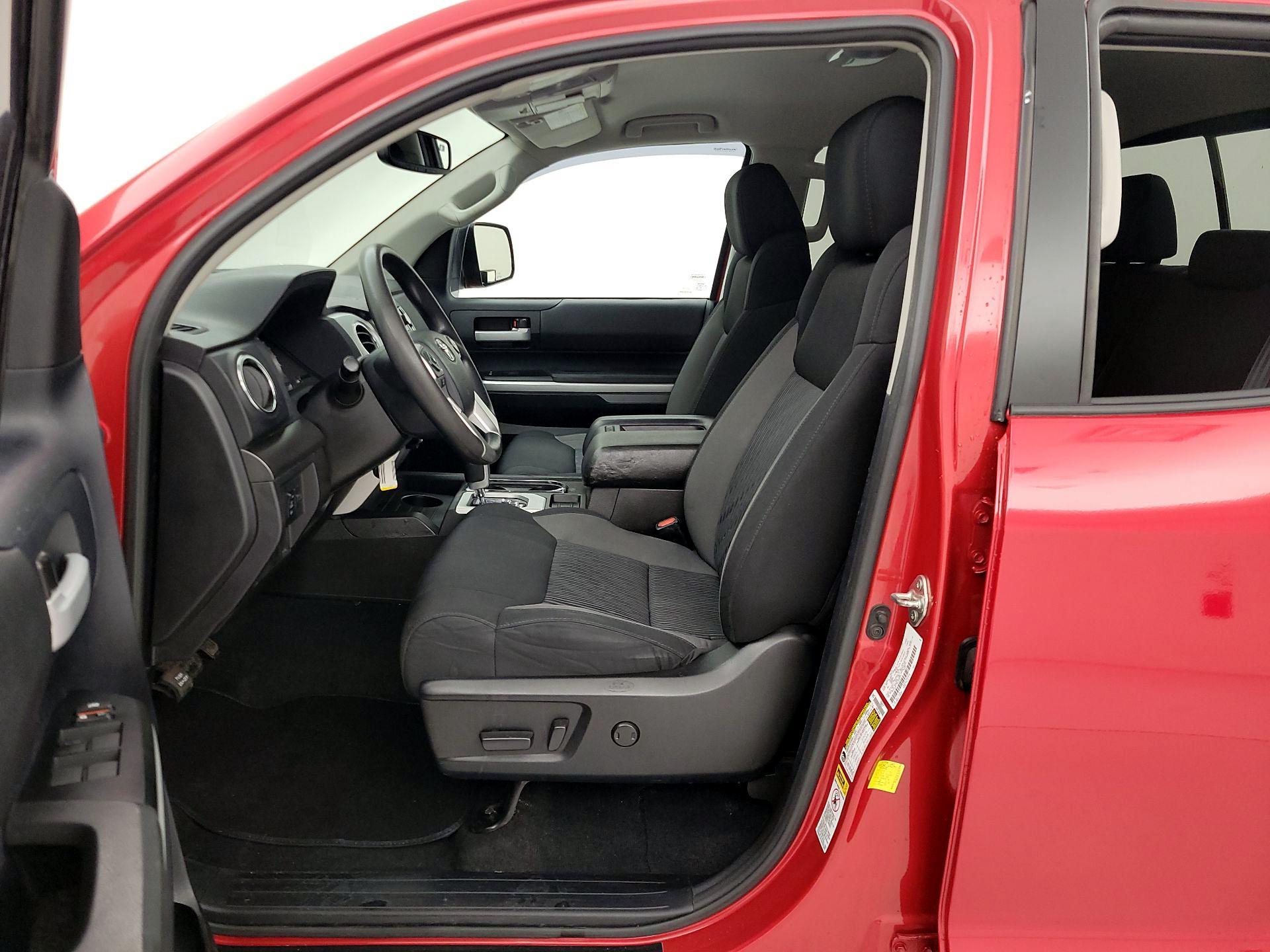Thumbnail: 2014 Toyota Tundra - 11