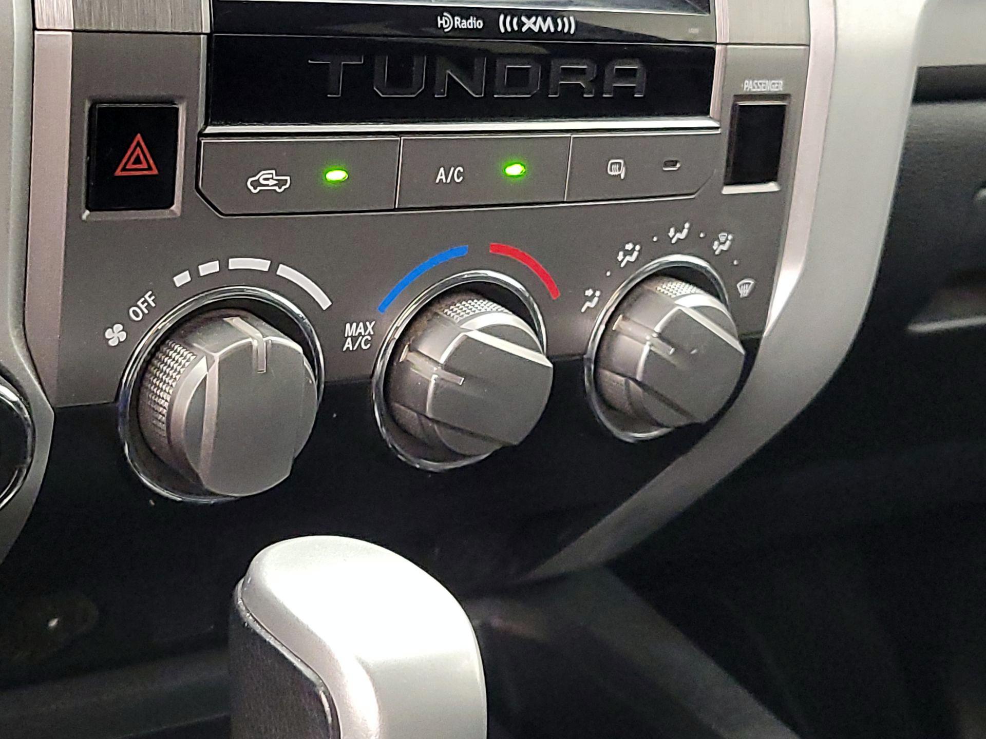 Thumbnail: 2014 Toyota Tundra - 16