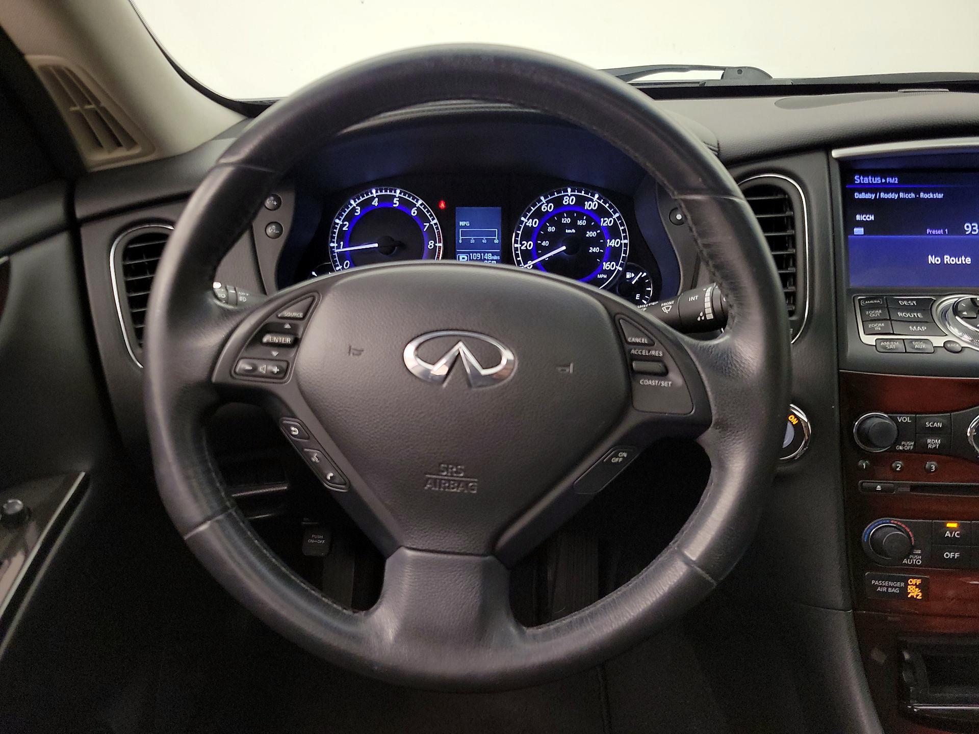 Thumbnail: 2016 INFINITI QX50 - 10