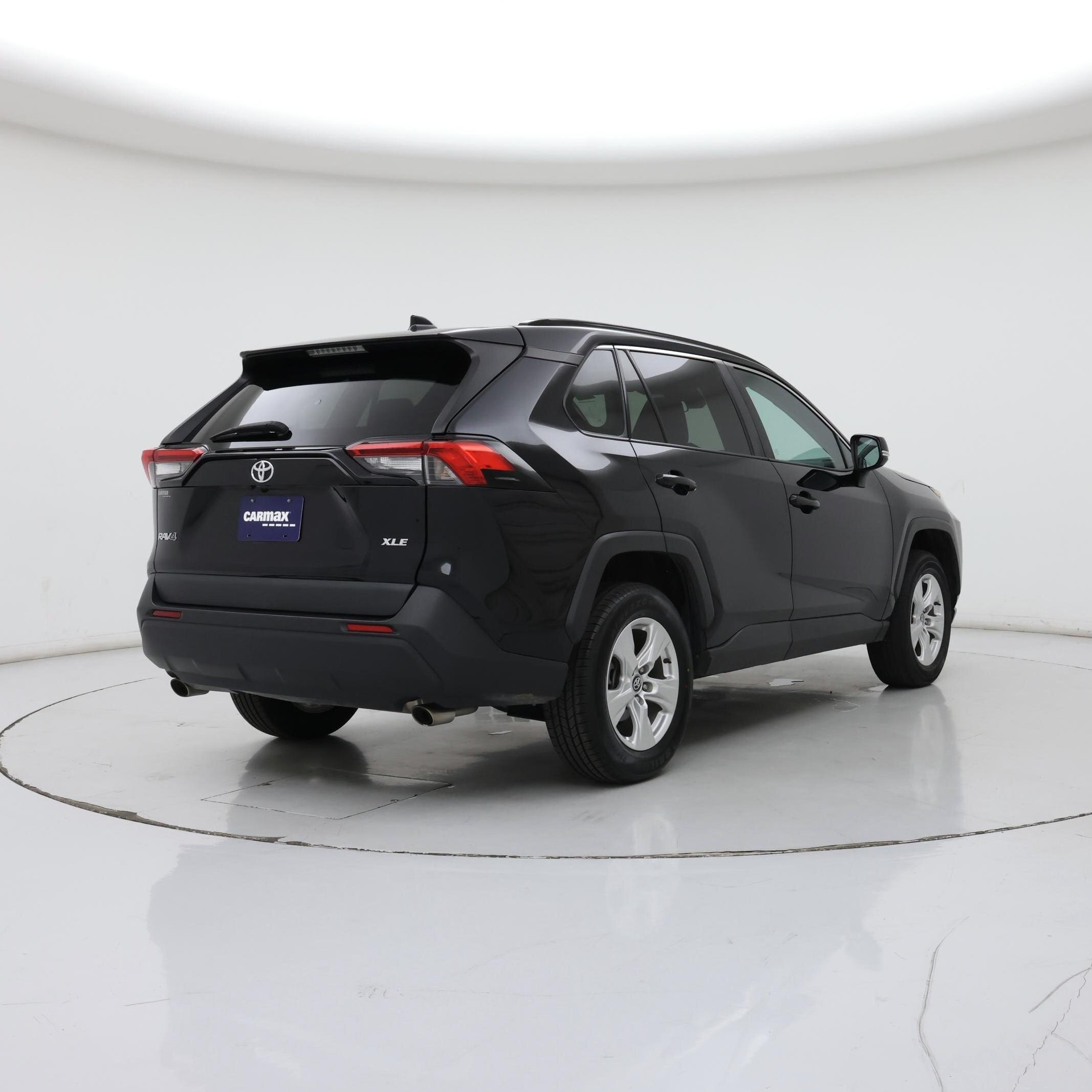 Thumbnail: 2020 Toyota RAV4 - 8