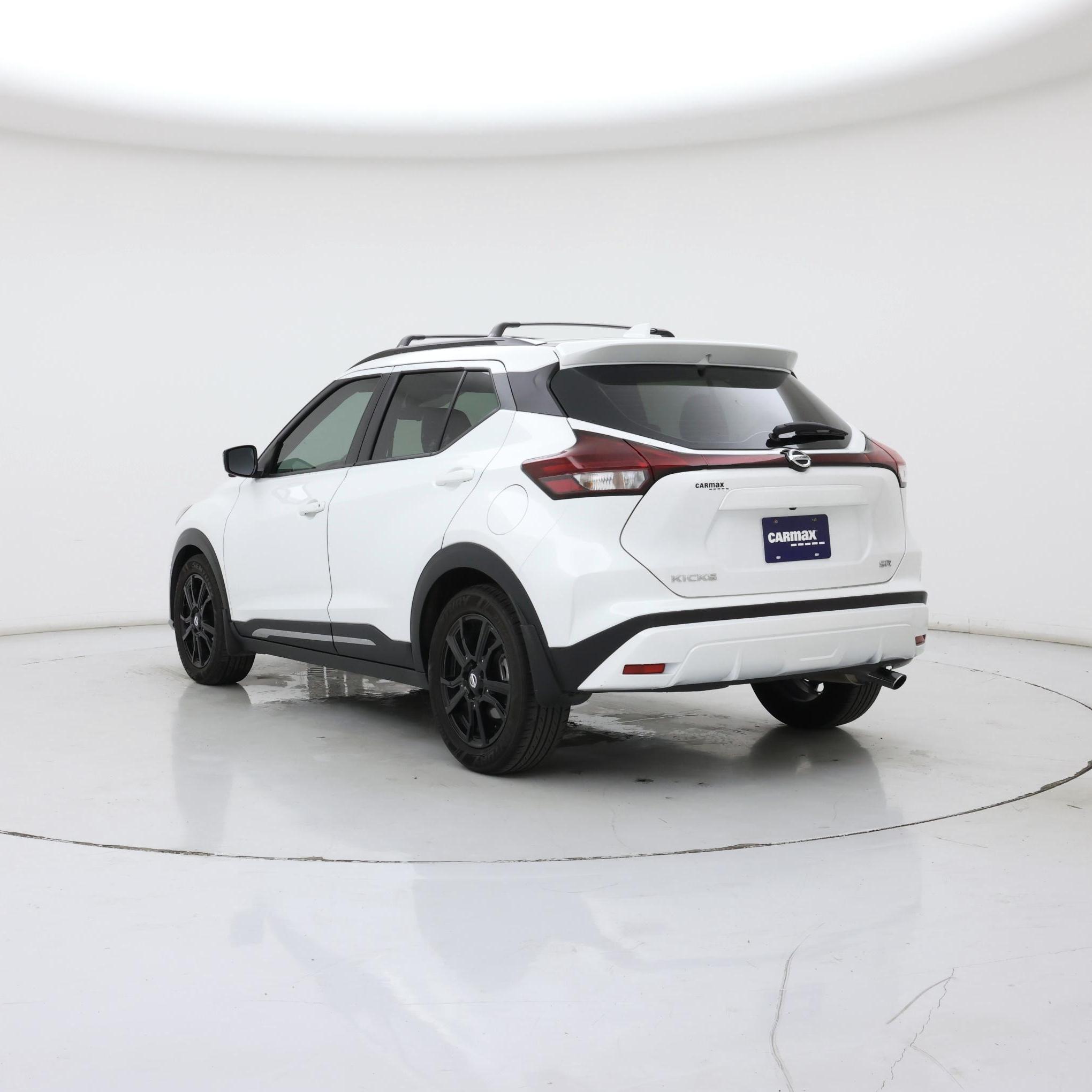 Thumbnail: 2021 Nissan Kicks - 2