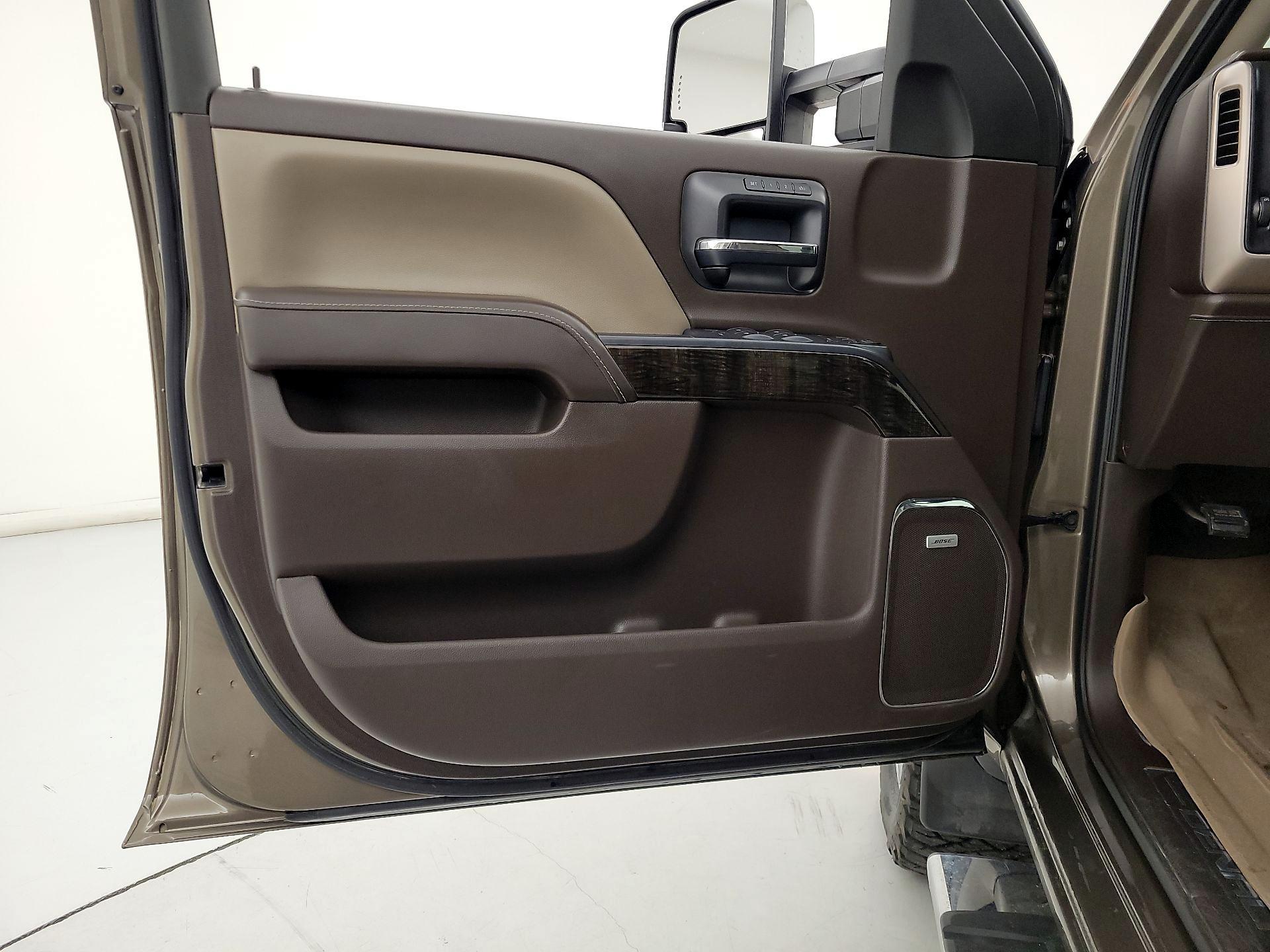 Thumbnail: 2015 GMC Sierra 2500 - 12