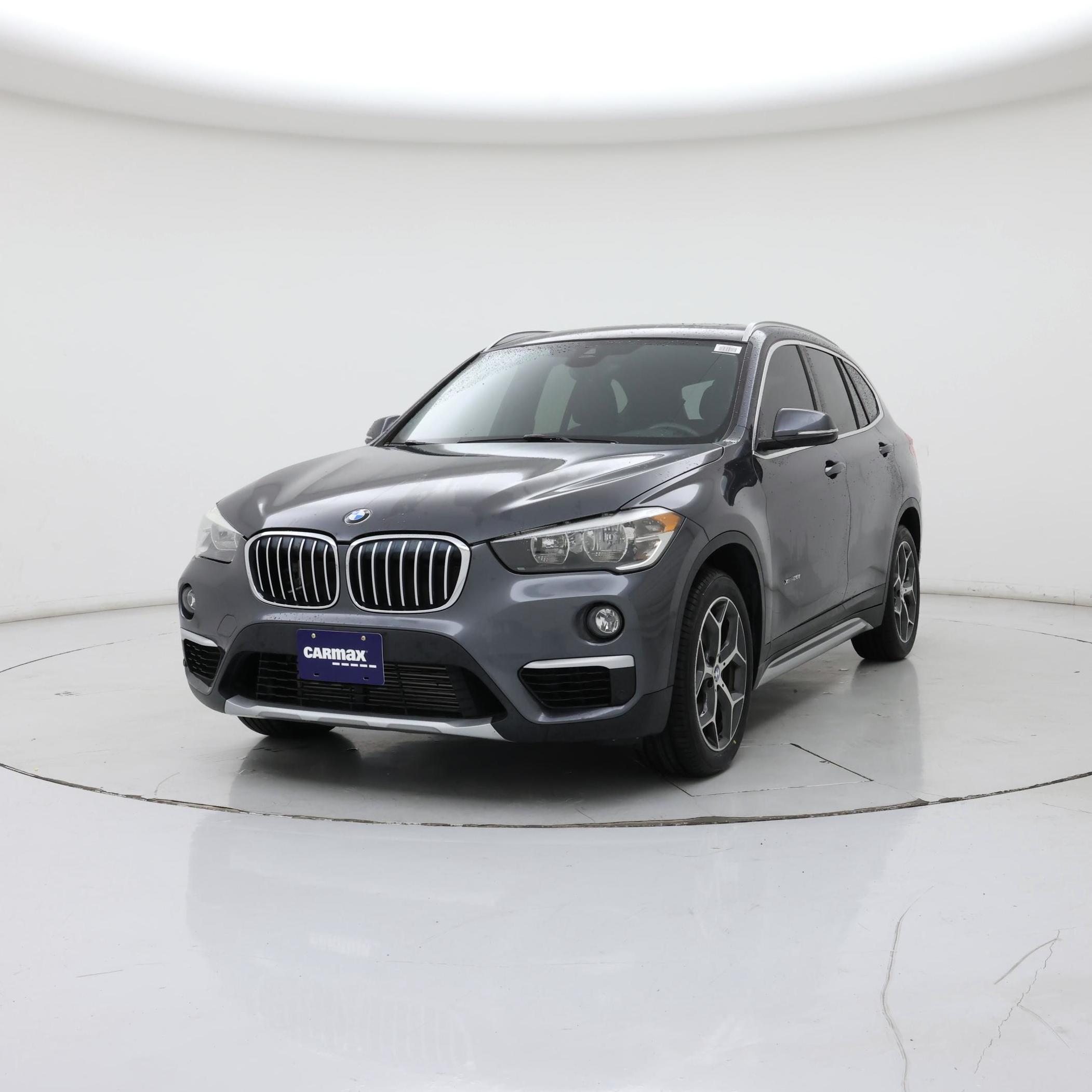 Thumbnail: 2017 BMW X1 - 4