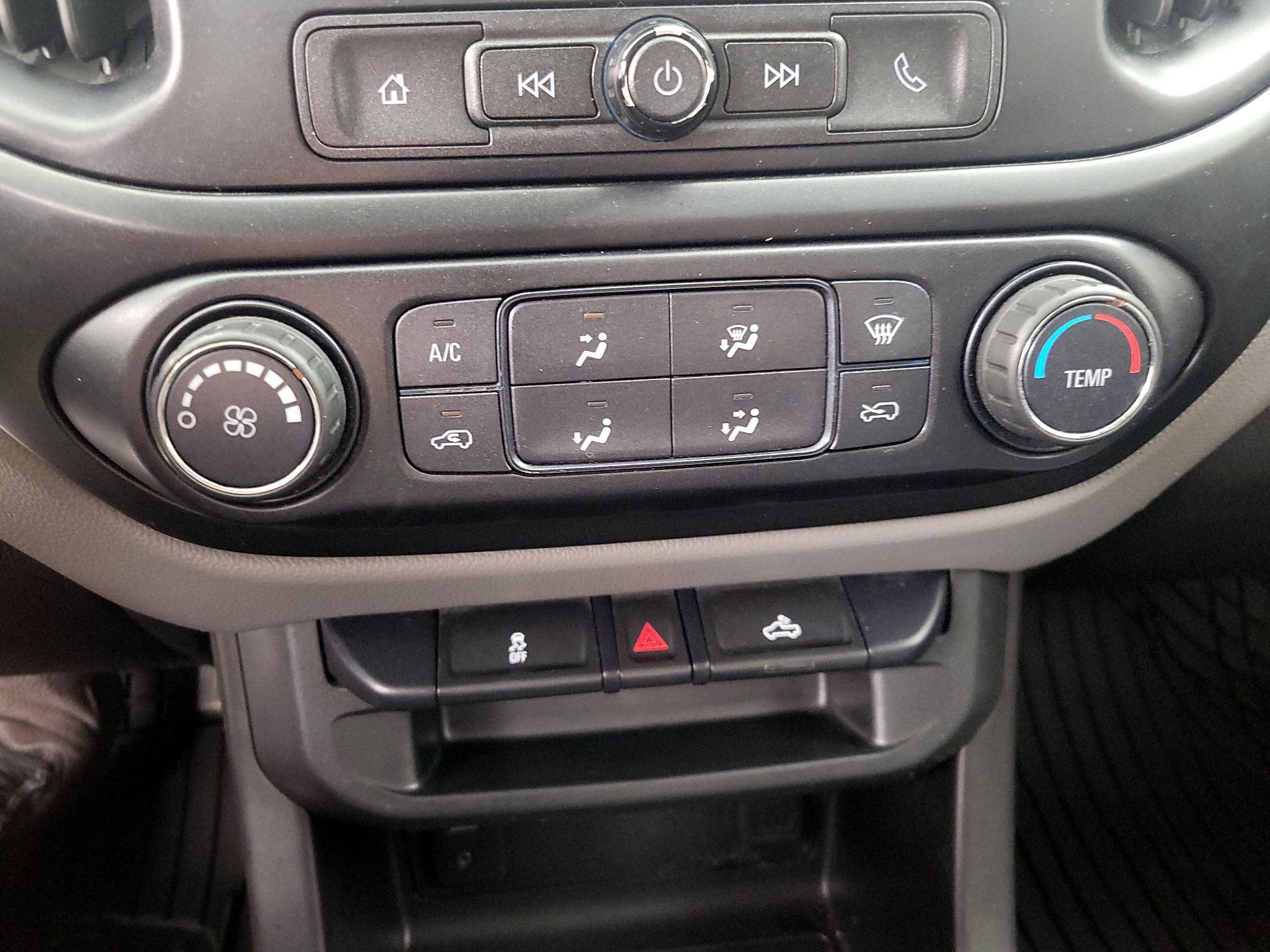 Thumbnail: 2018 Chevrolet Colorado - 16