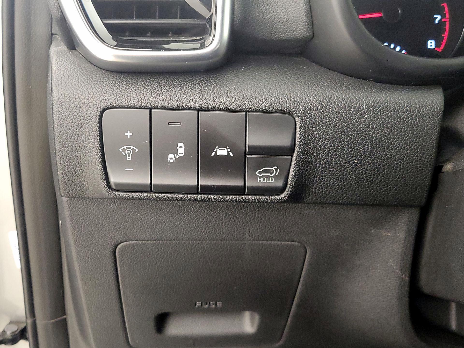 Thumbnail: 2021 Kia Sportage - 13