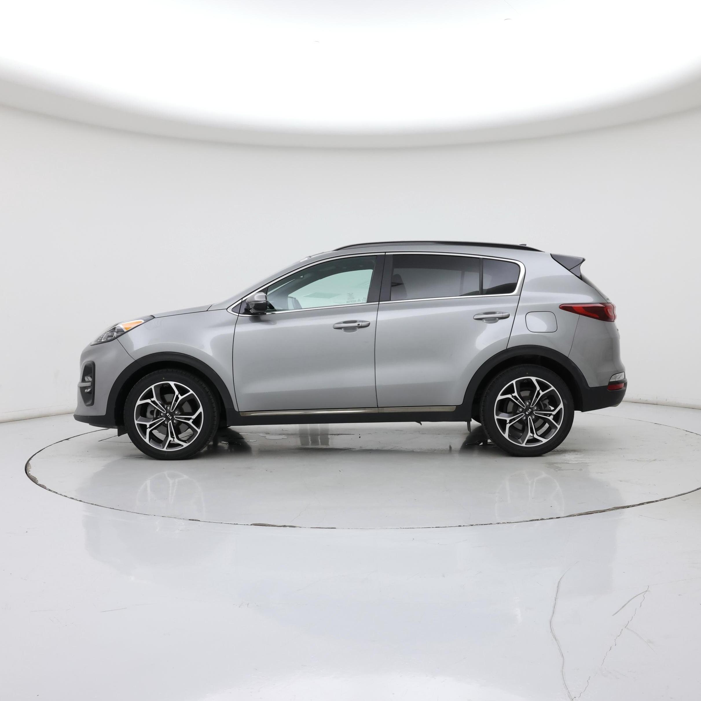 Thumbnail: 2021 Kia Sportage - 3