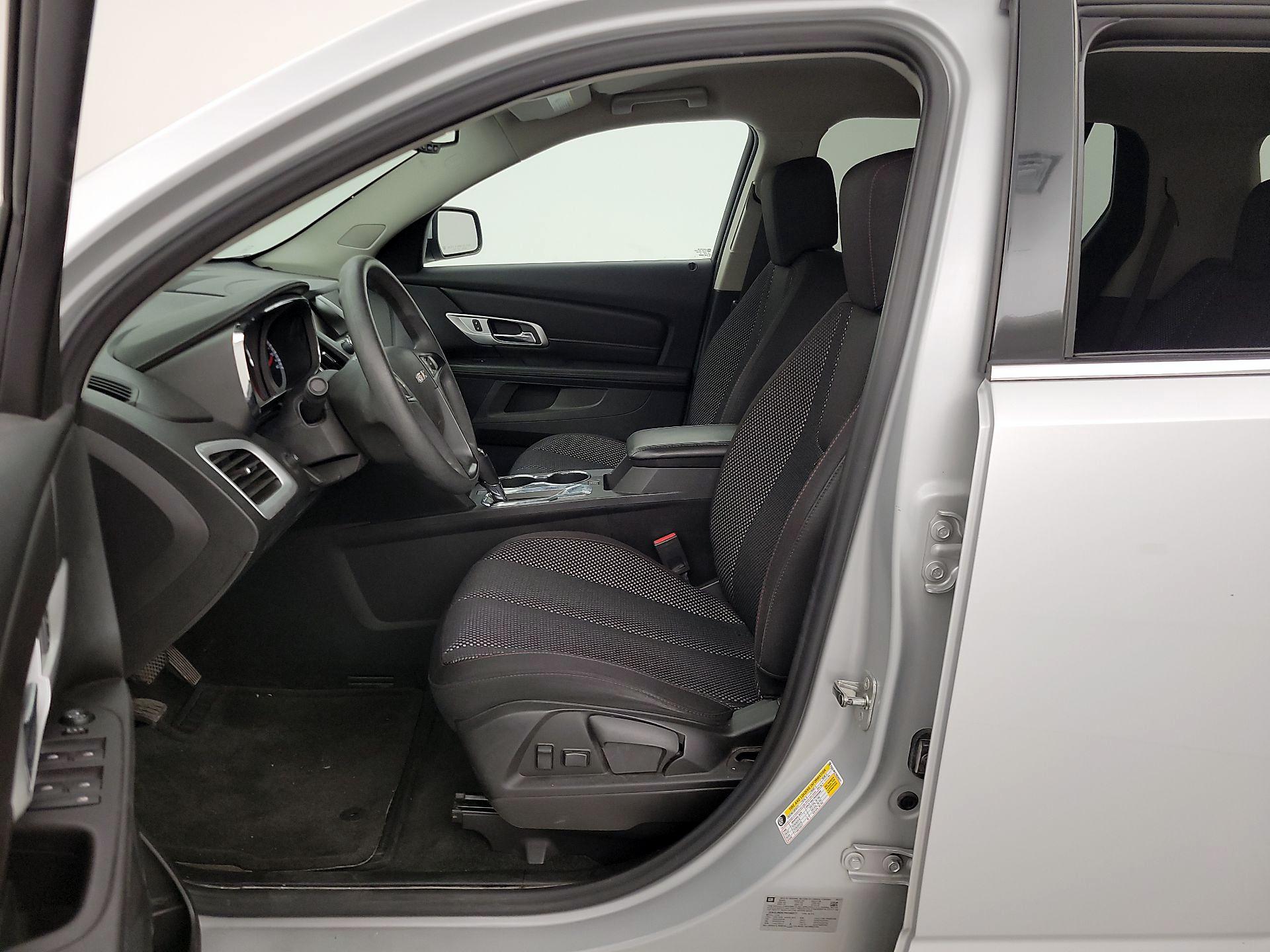 Thumbnail: 2017 GMC Terrain - 11