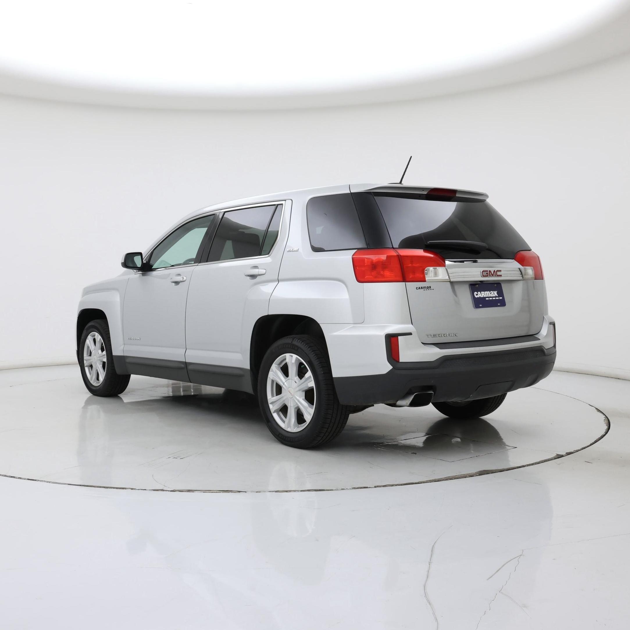 Thumbnail: 2017 GMC Terrain - 2