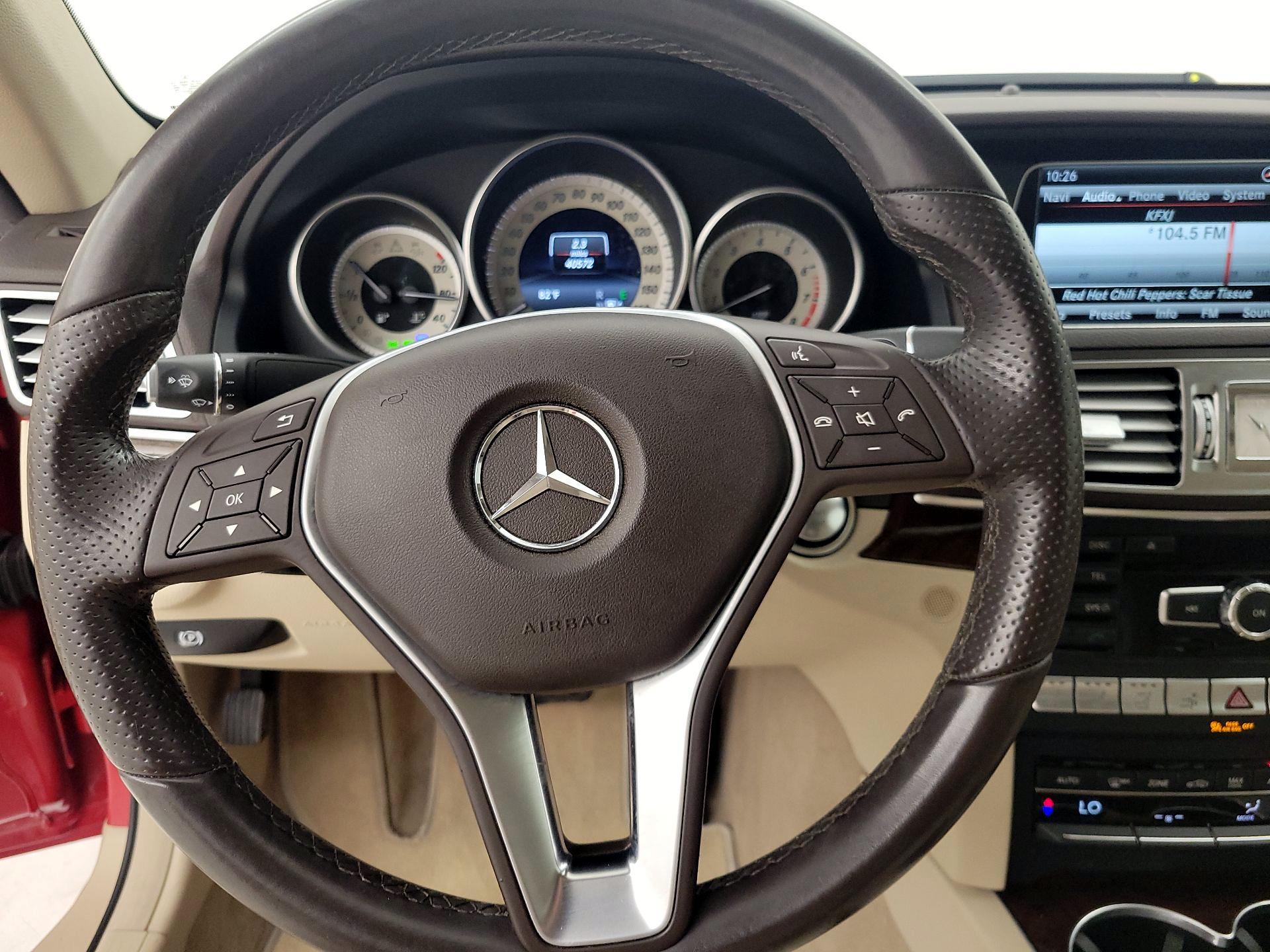 Thumbnail: 2015 Mercedes-Benz E-Class - 10