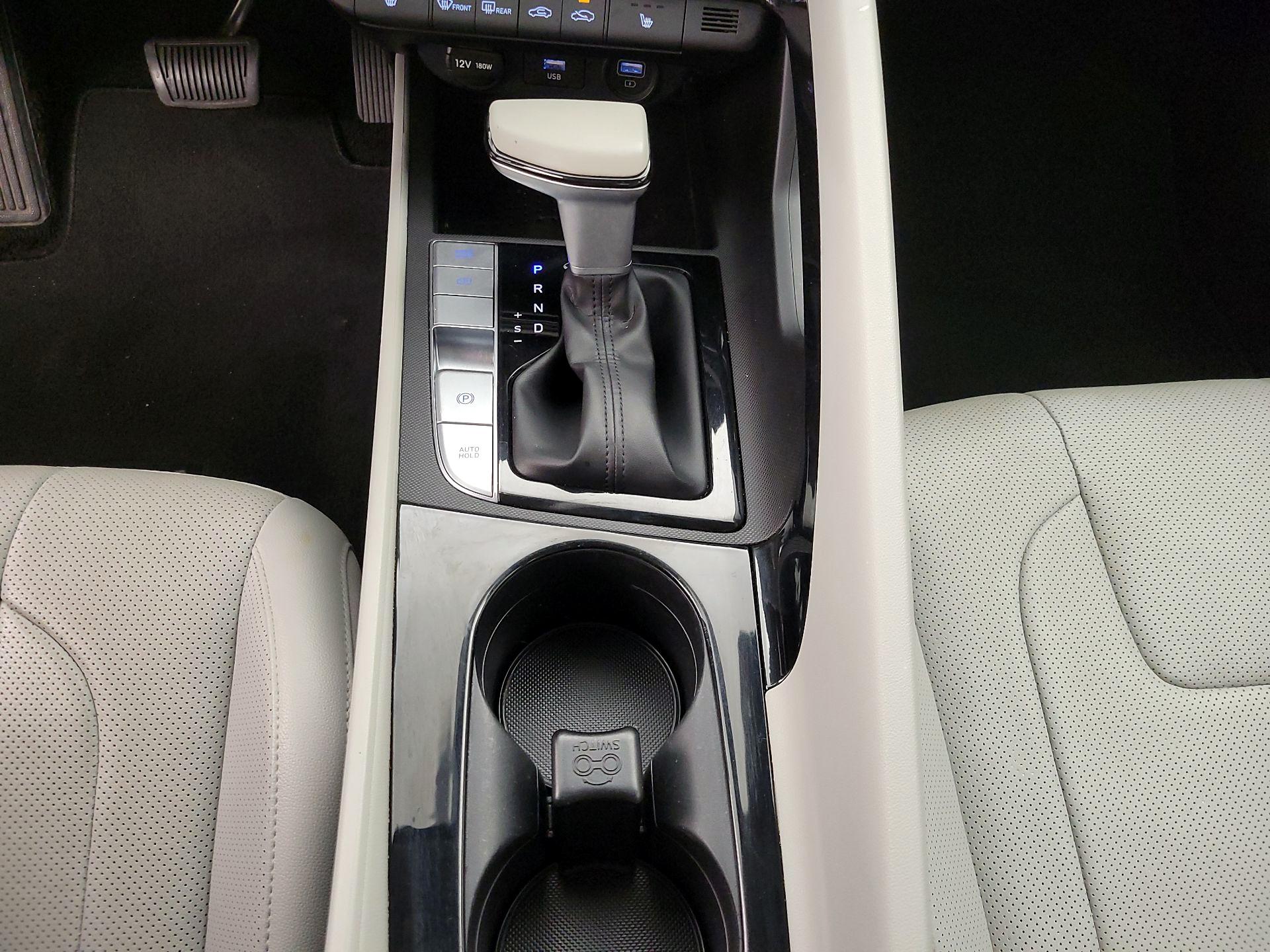 Thumbnail: 2023 Hyundai Elantra - 18