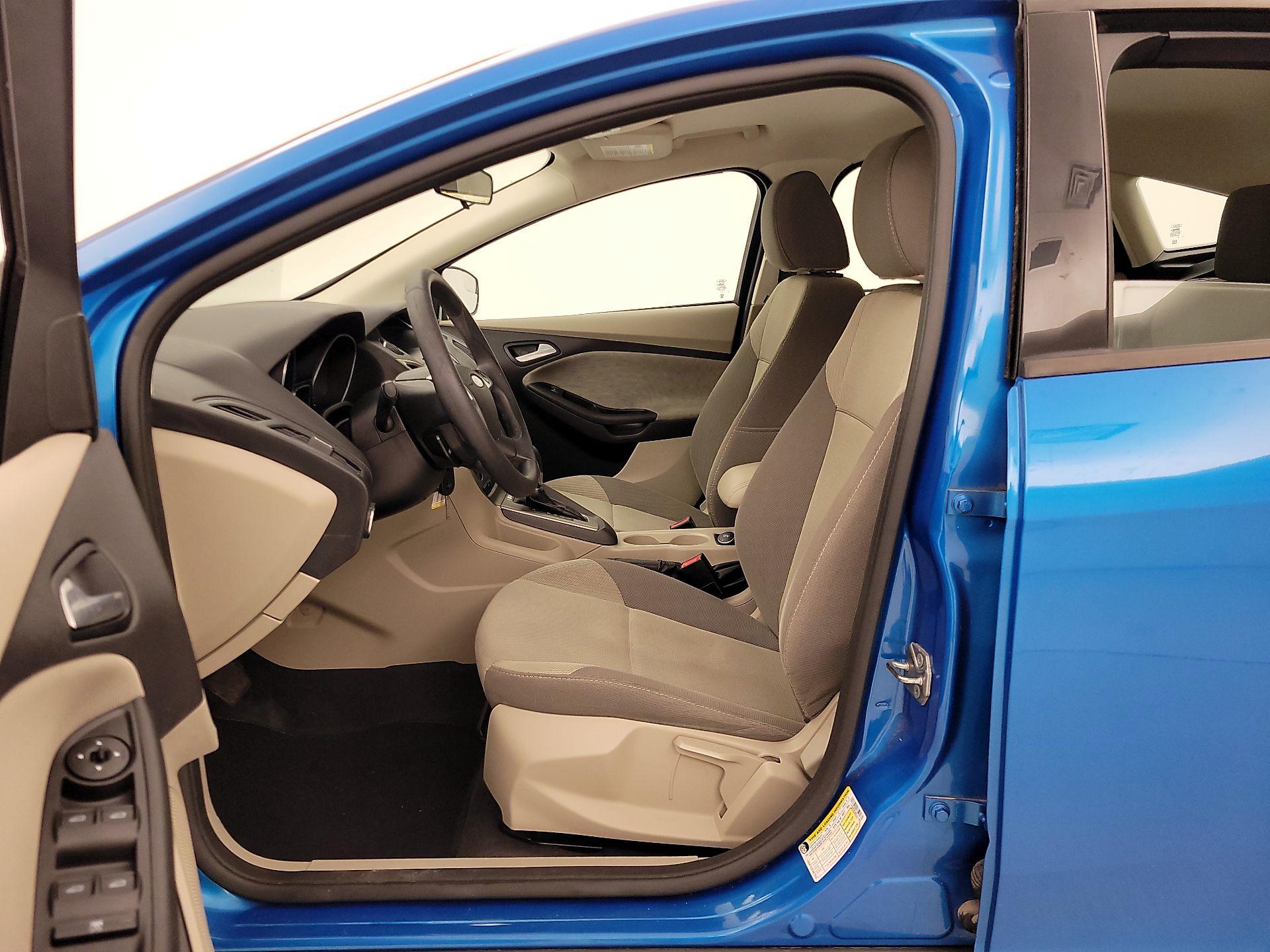 Thumbnail: 2014 Ford Focus - 11
