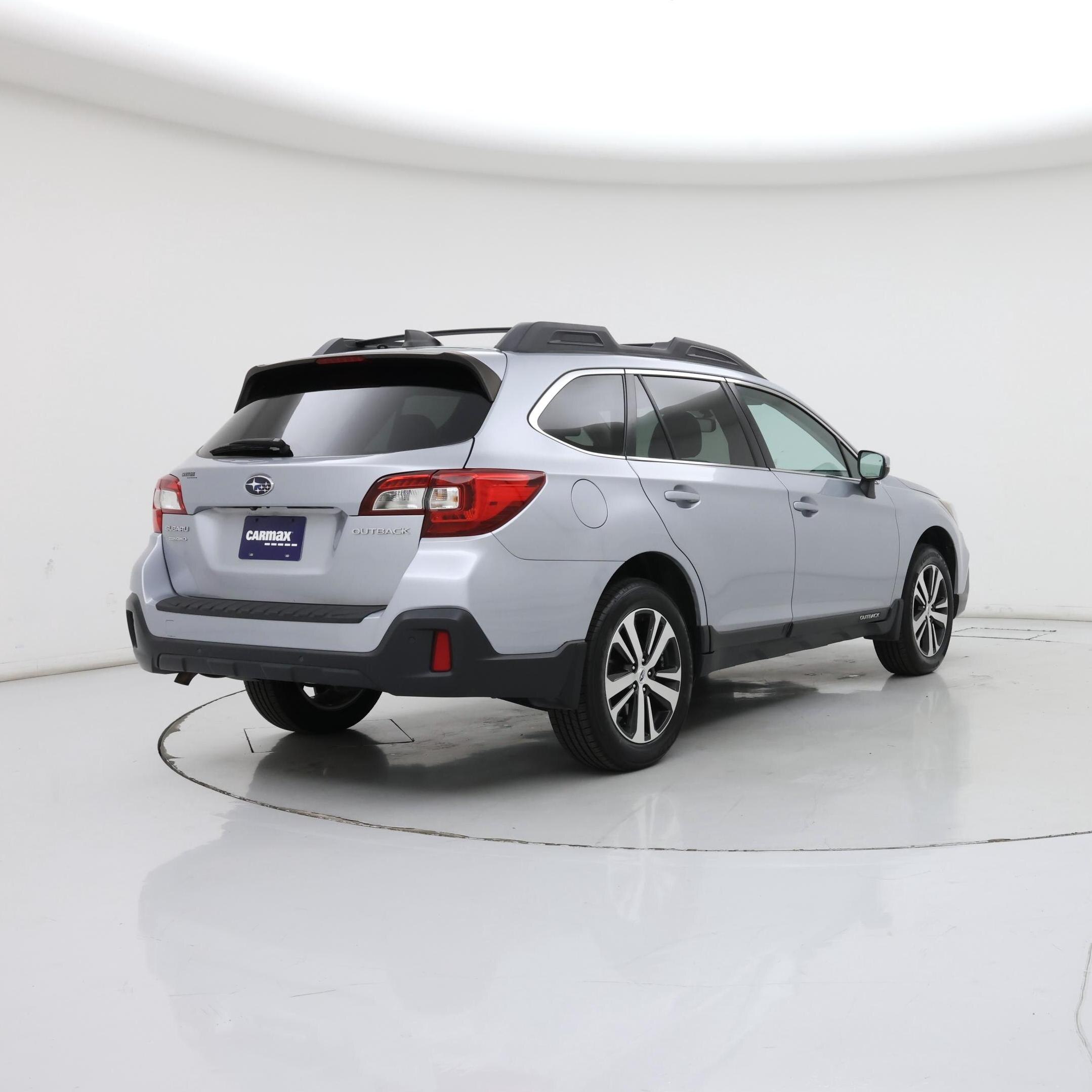 Thumbnail: 2018 Subaru Outback - 8