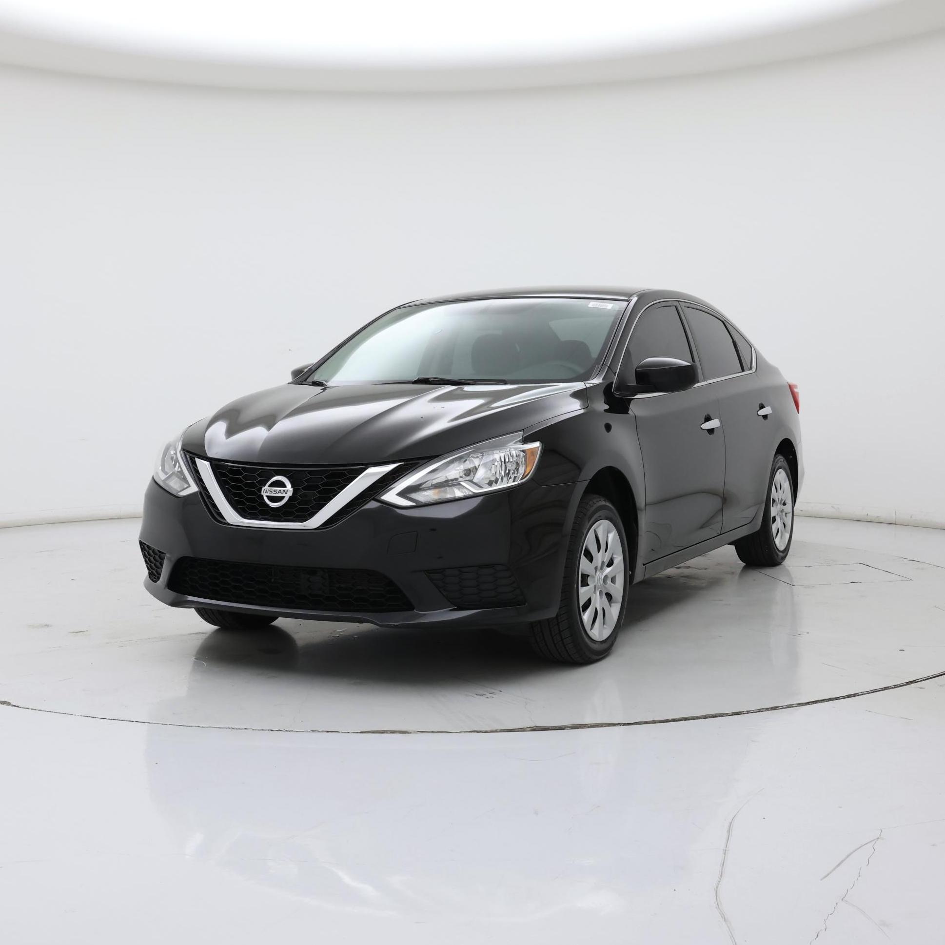 Thumbnail: 2017 Nissan Sentra - 4