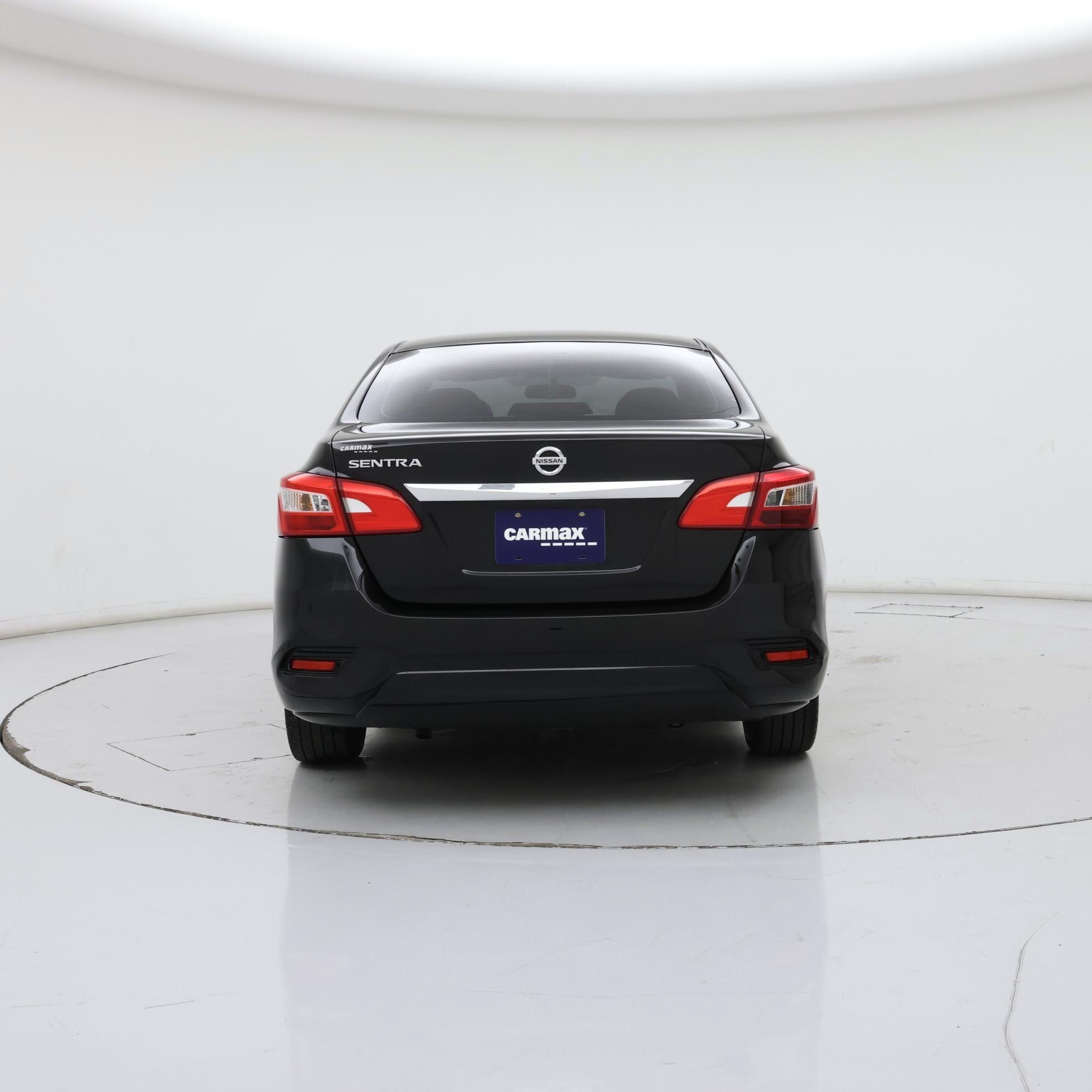 Thumbnail: 2017 Nissan Sentra - 6