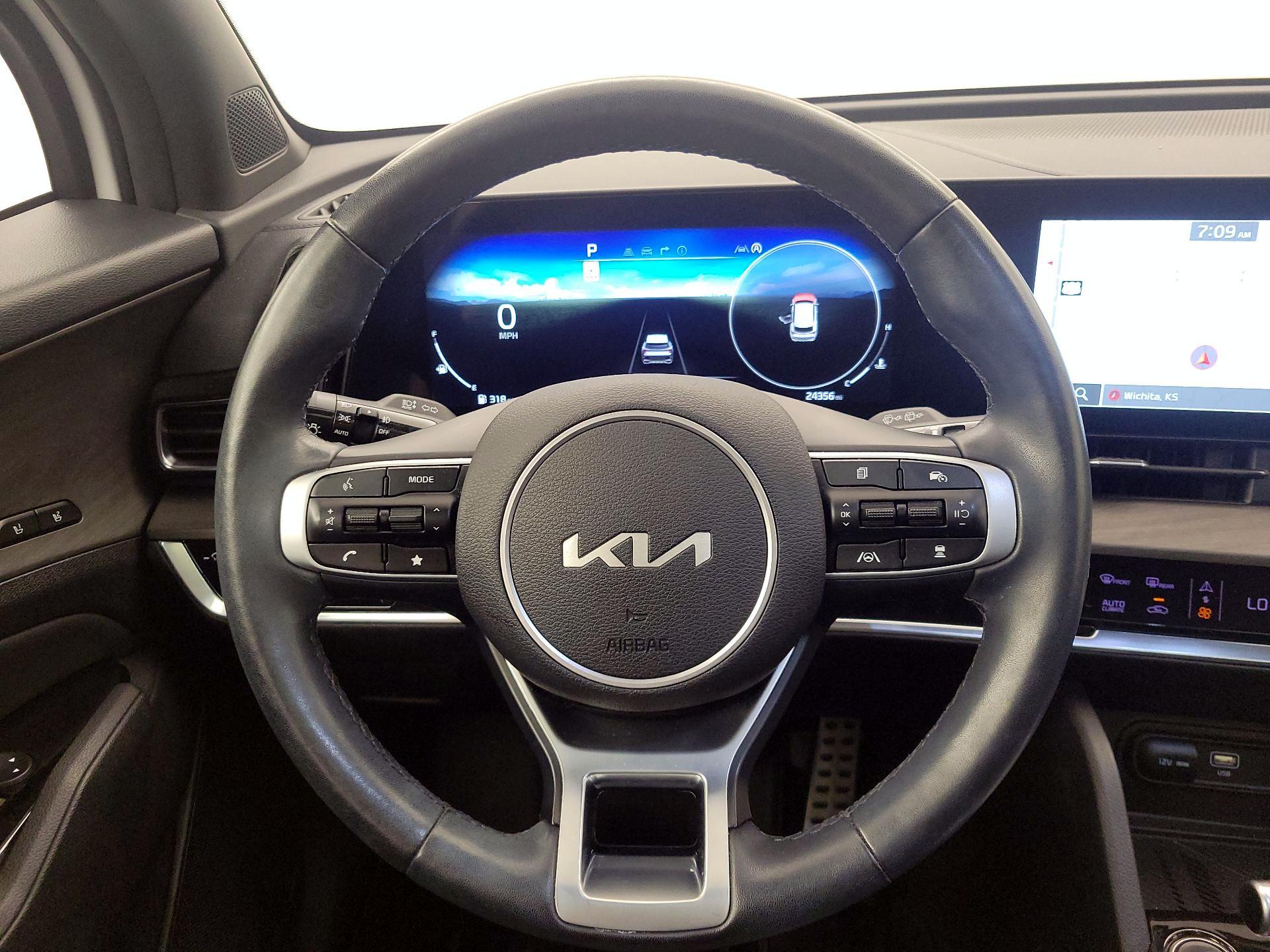 Thumbnail: 2023 Kia Sportage - 10