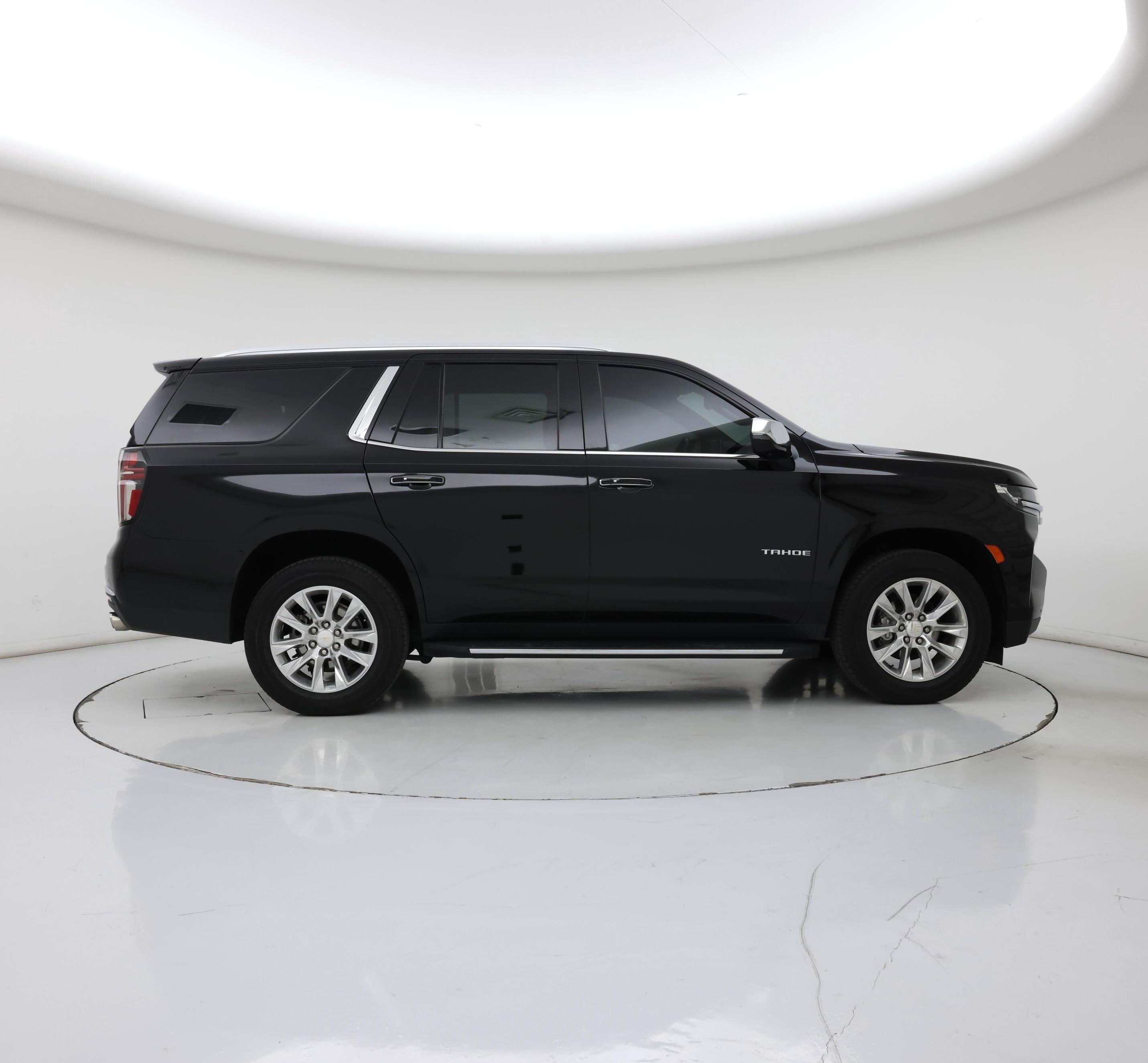 Thumbnail: 2022 Chevrolet Tahoe - 7