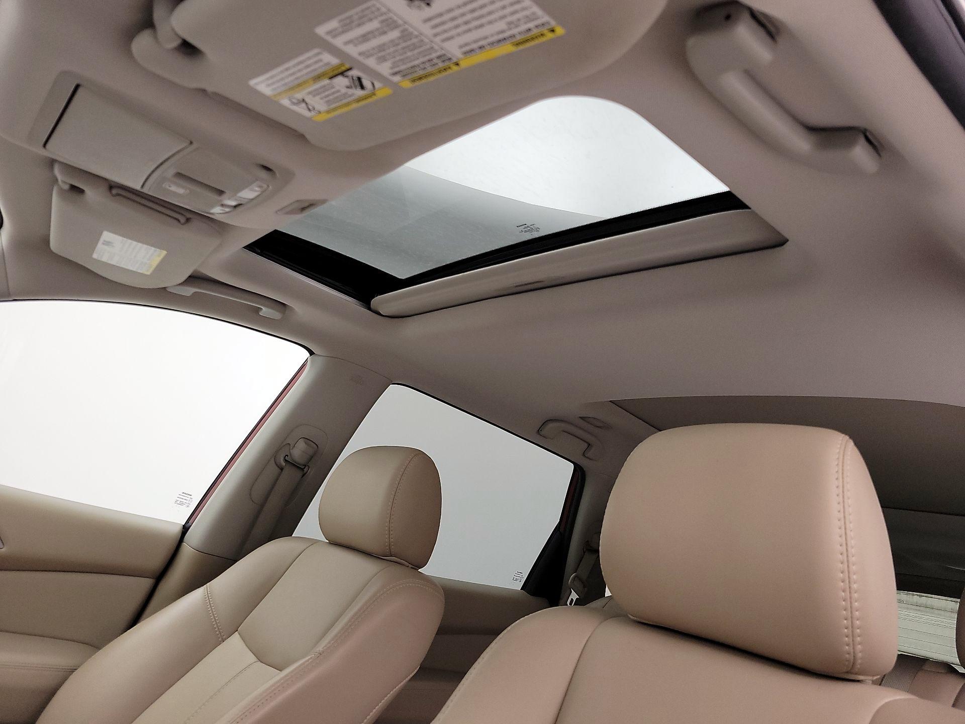 Thumbnail: 2017 Nissan Pathfinder - 20