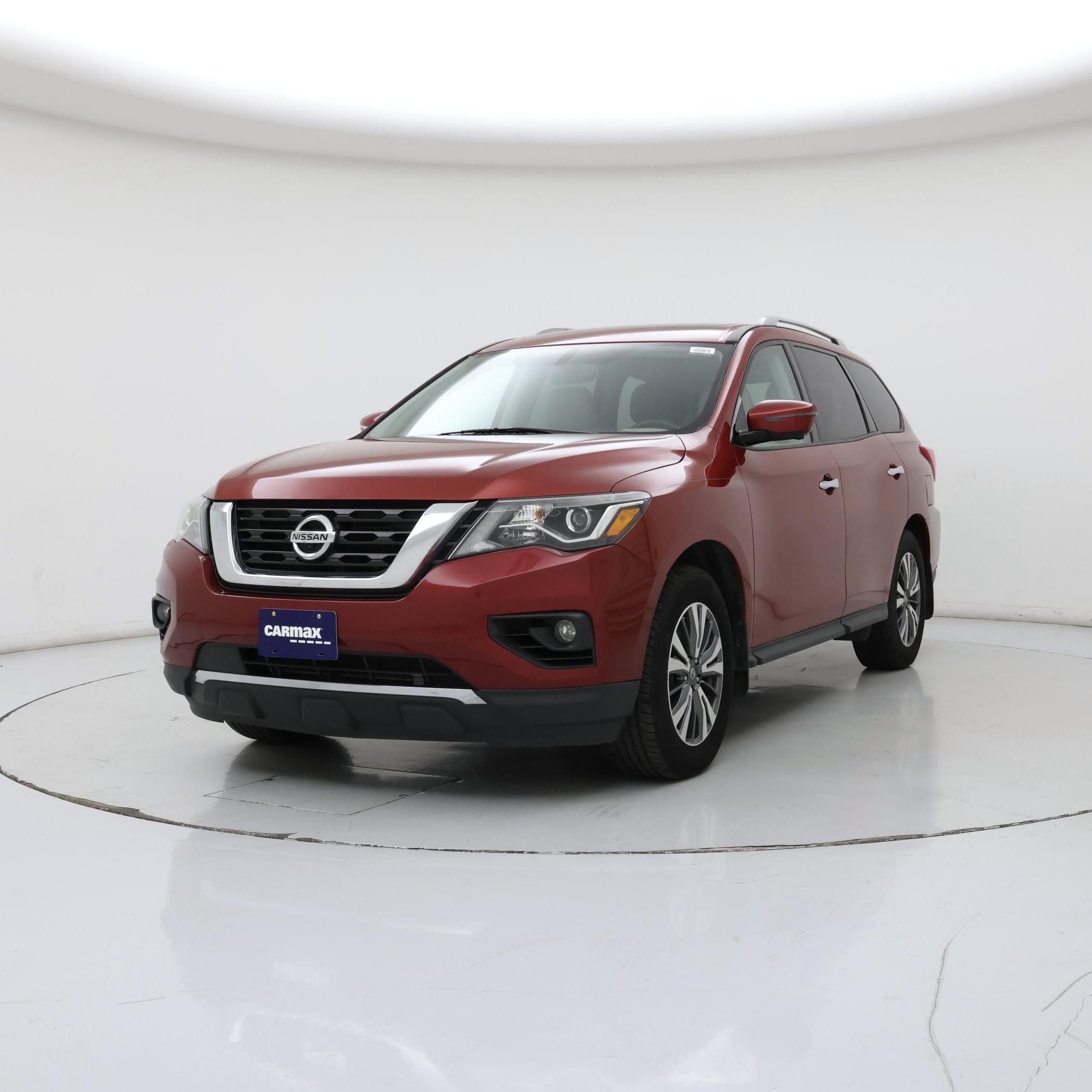 Thumbnail: 2017 Nissan Pathfinder - 4
