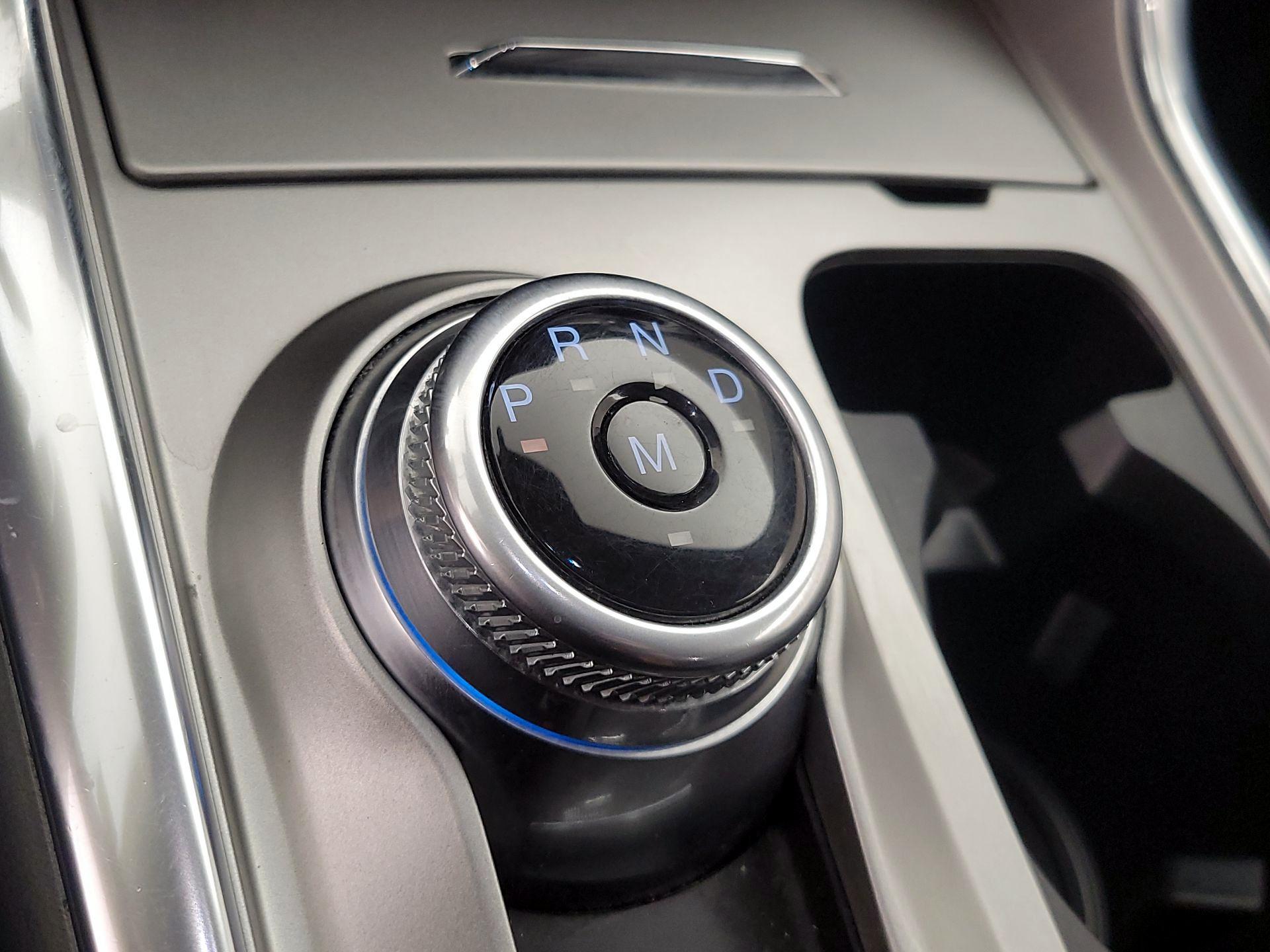 Thumbnail: 2020 Ford Explorer - 18