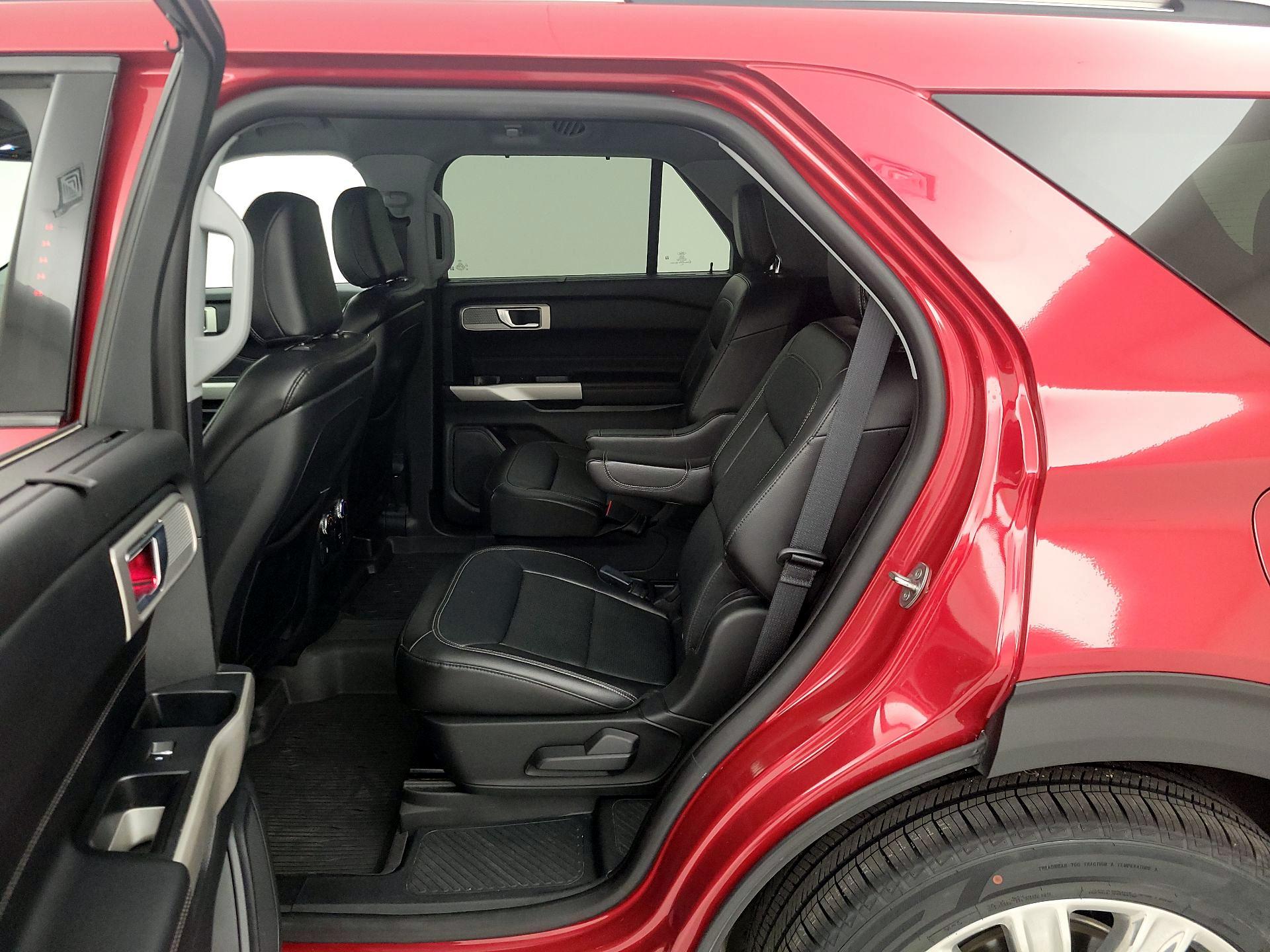 Thumbnail: 2020 Ford Explorer - 20