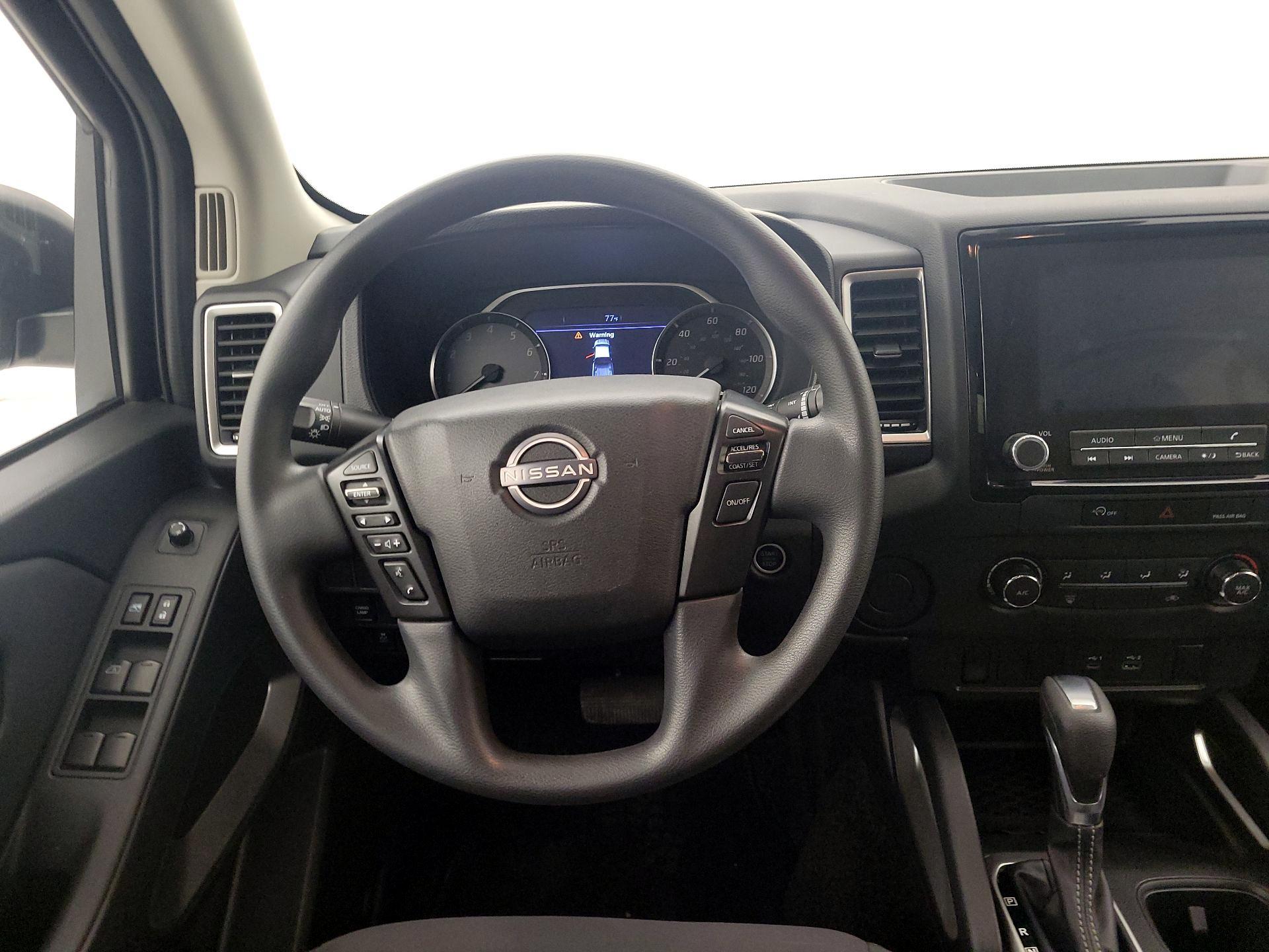 Thumbnail: 2023 Nissan Frontier - 10