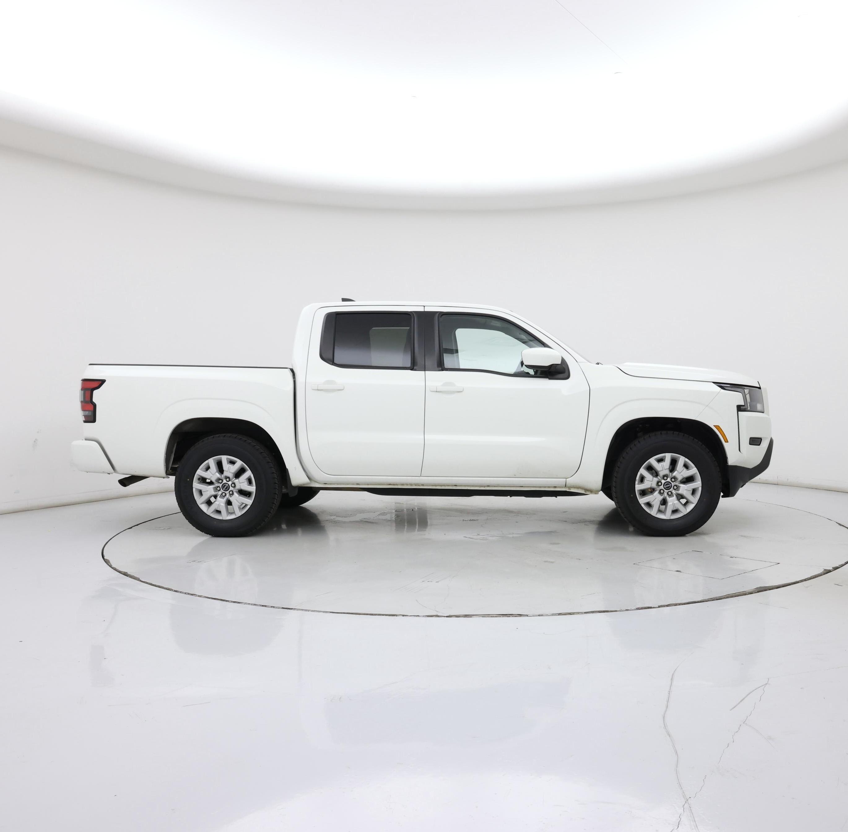 Thumbnail: 2023 Nissan Frontier - 7