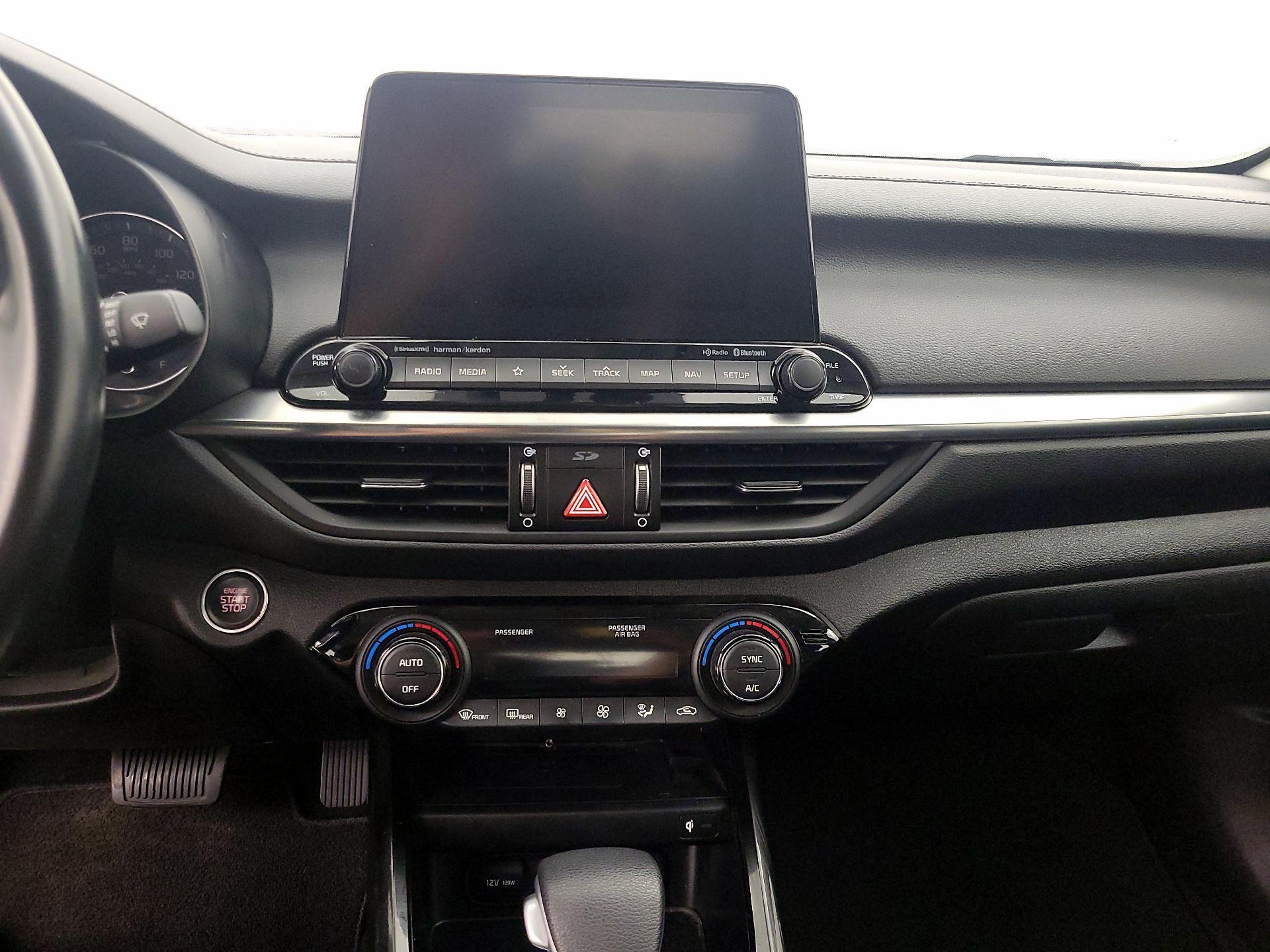 Thumbnail: 2021 Kia Forte - 16
