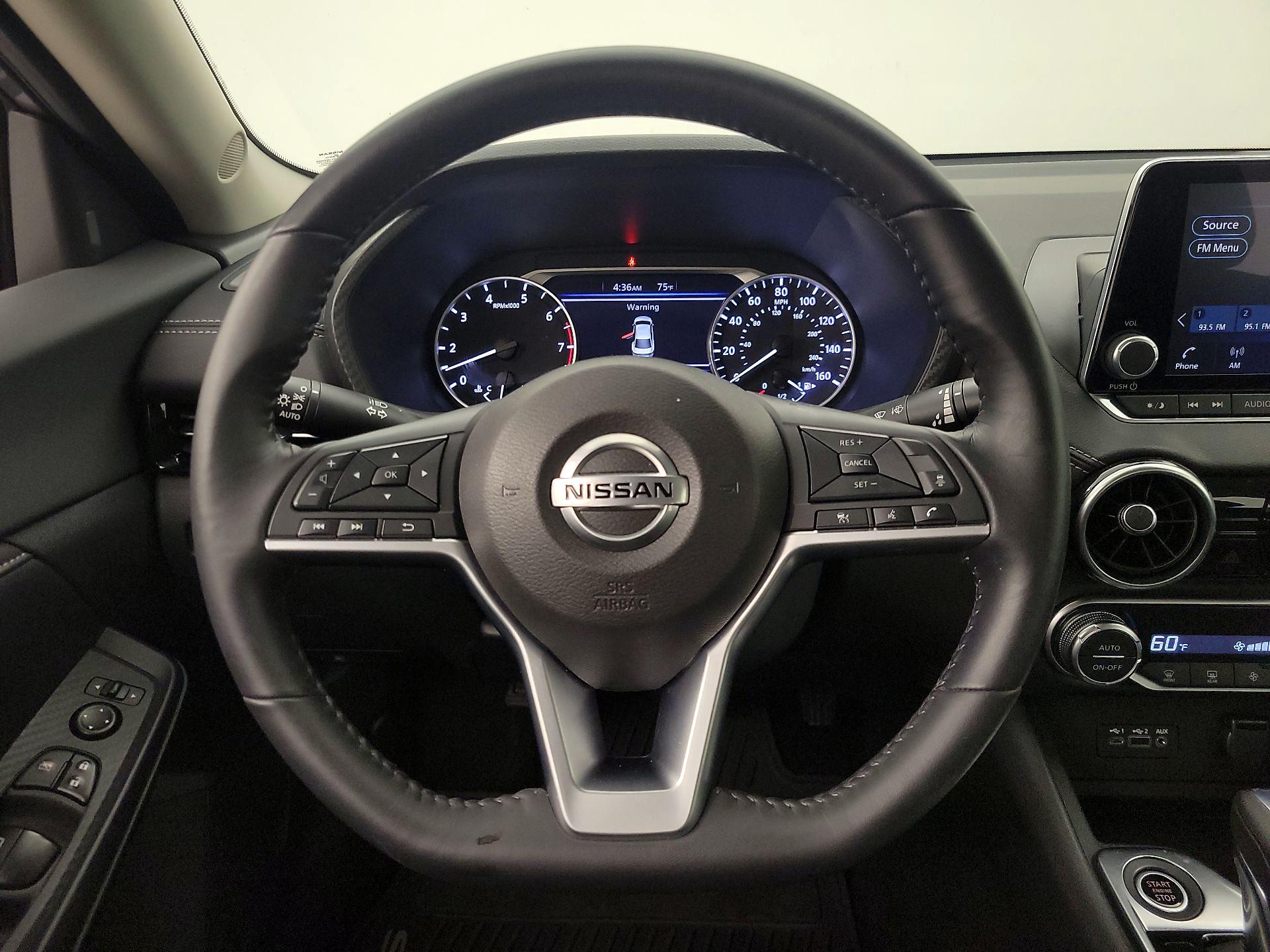 Thumbnail: 2020 Nissan Sentra - 10