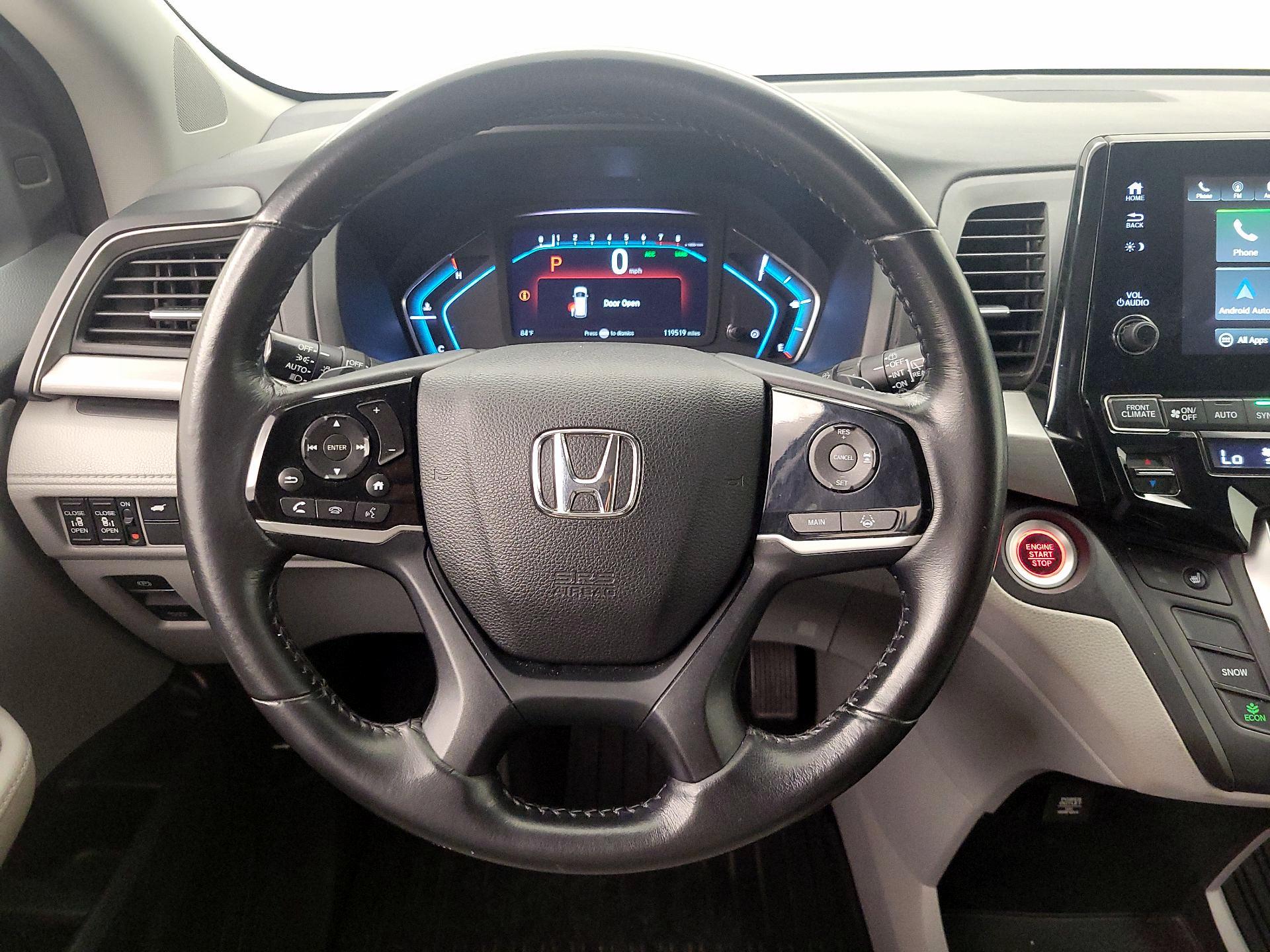 Thumbnail: 2018 Honda Odyssey - 10