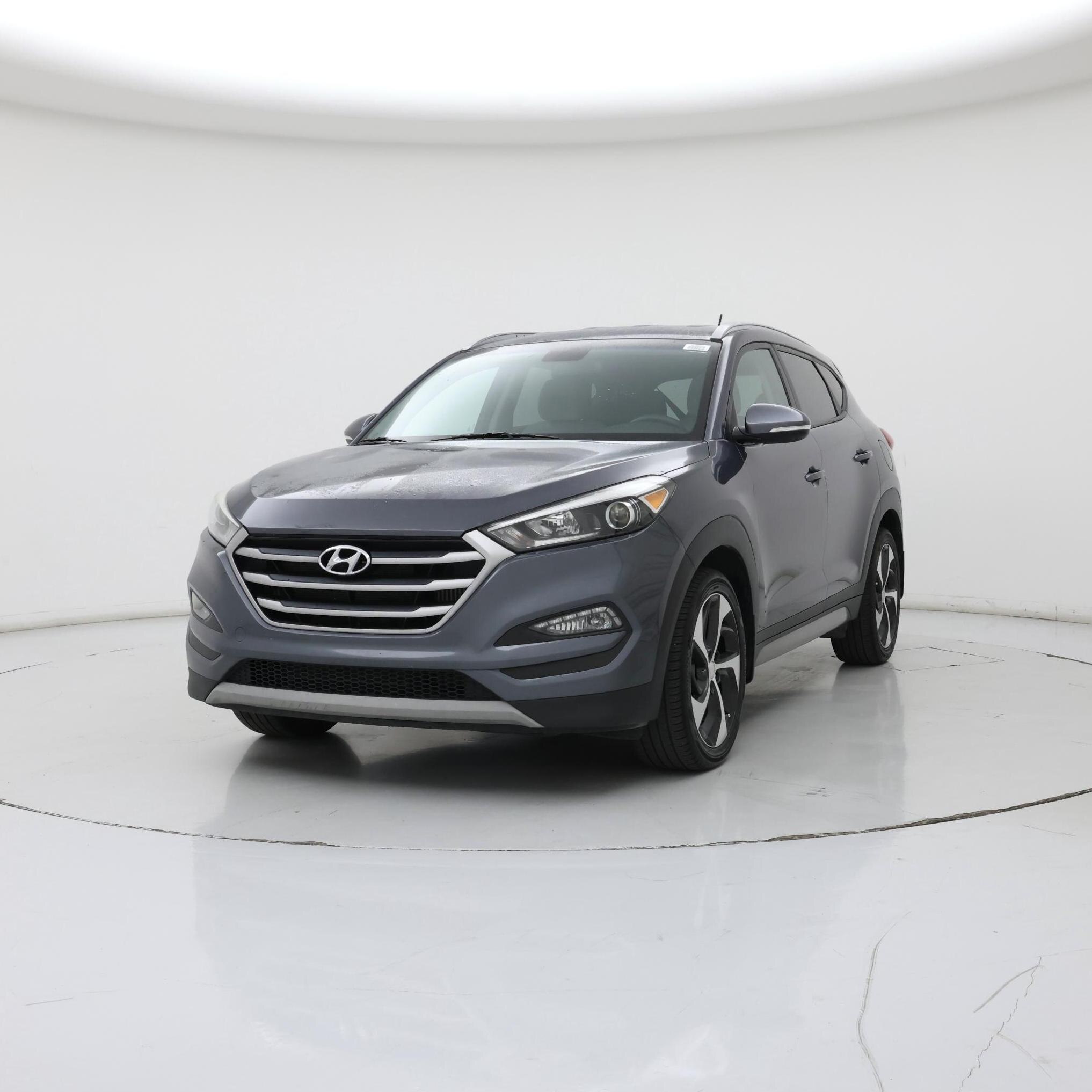 Thumbnail: 2017 Hyundai Tucson - 4