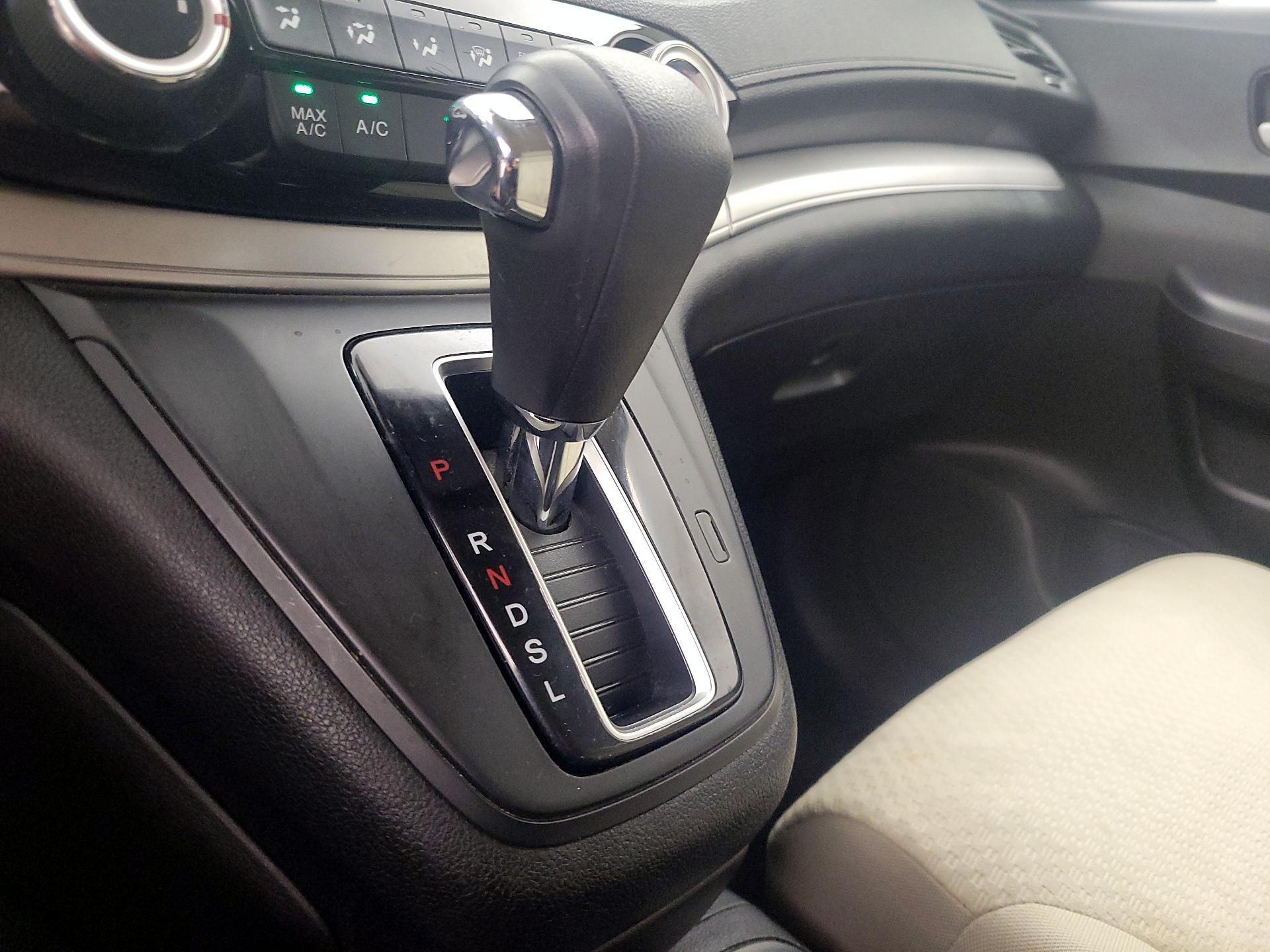 Thumbnail: 2016 Honda CR-V - 17