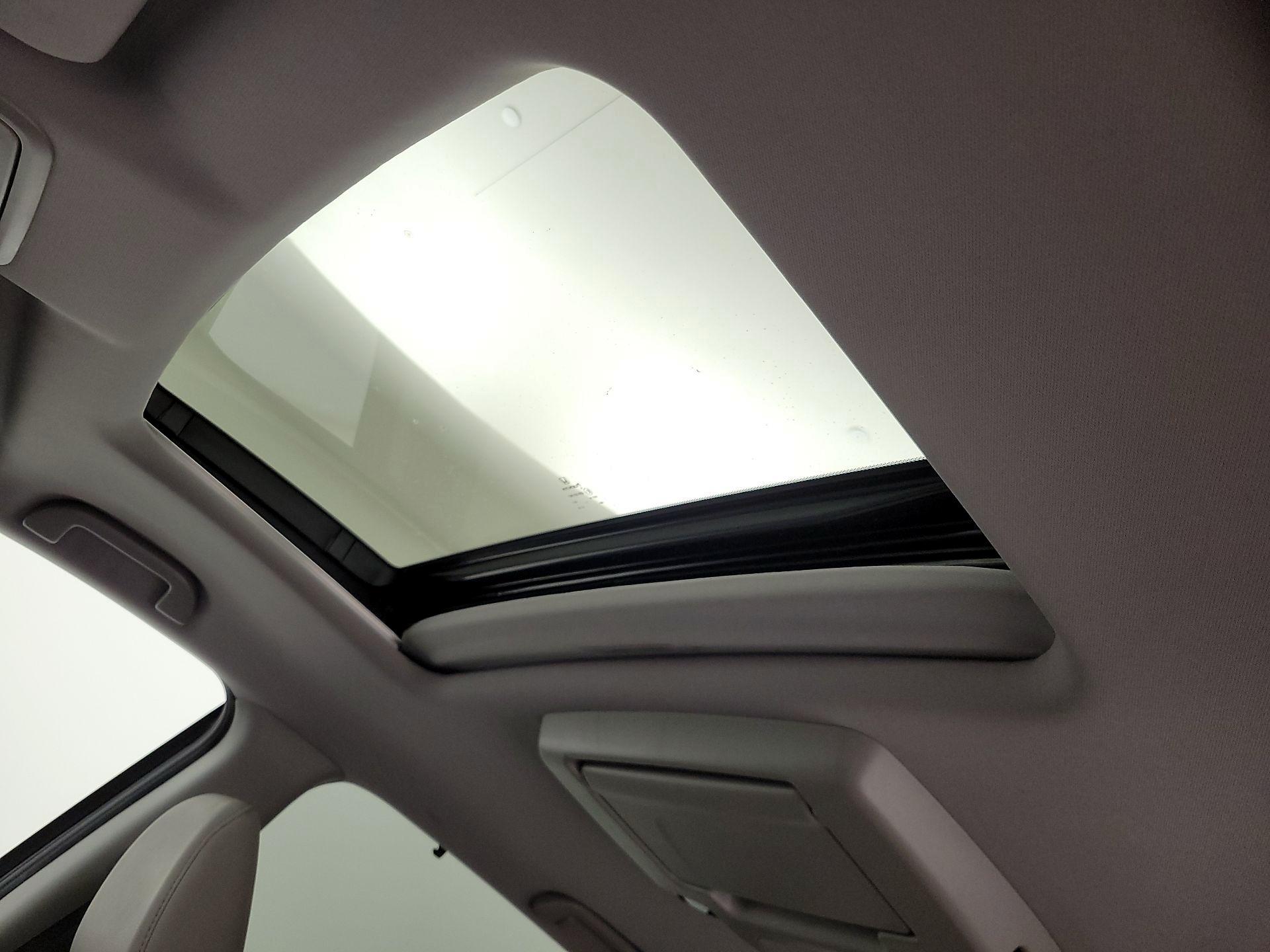 Thumbnail: 2019 Honda Pilot - 20