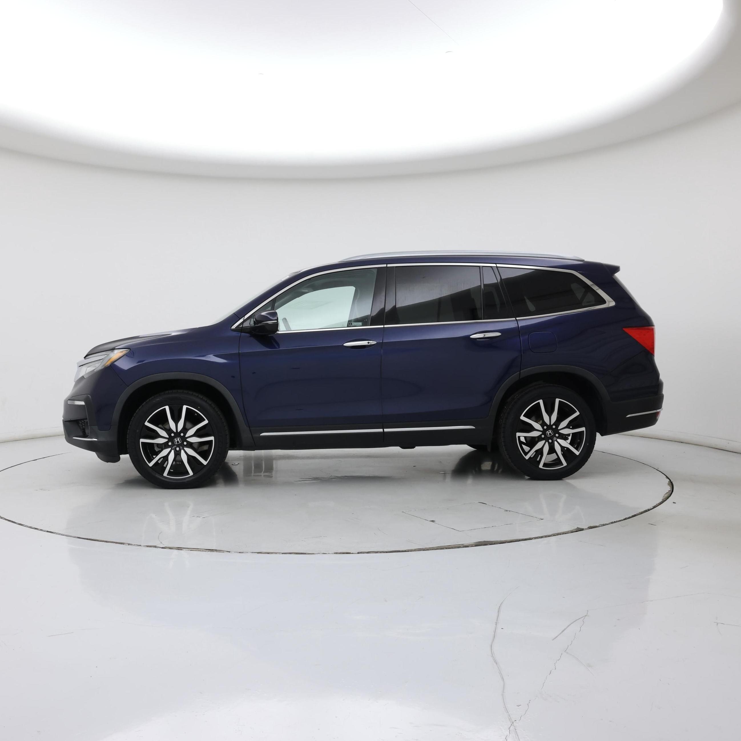 Thumbnail: 2019 Honda Pilot - 3