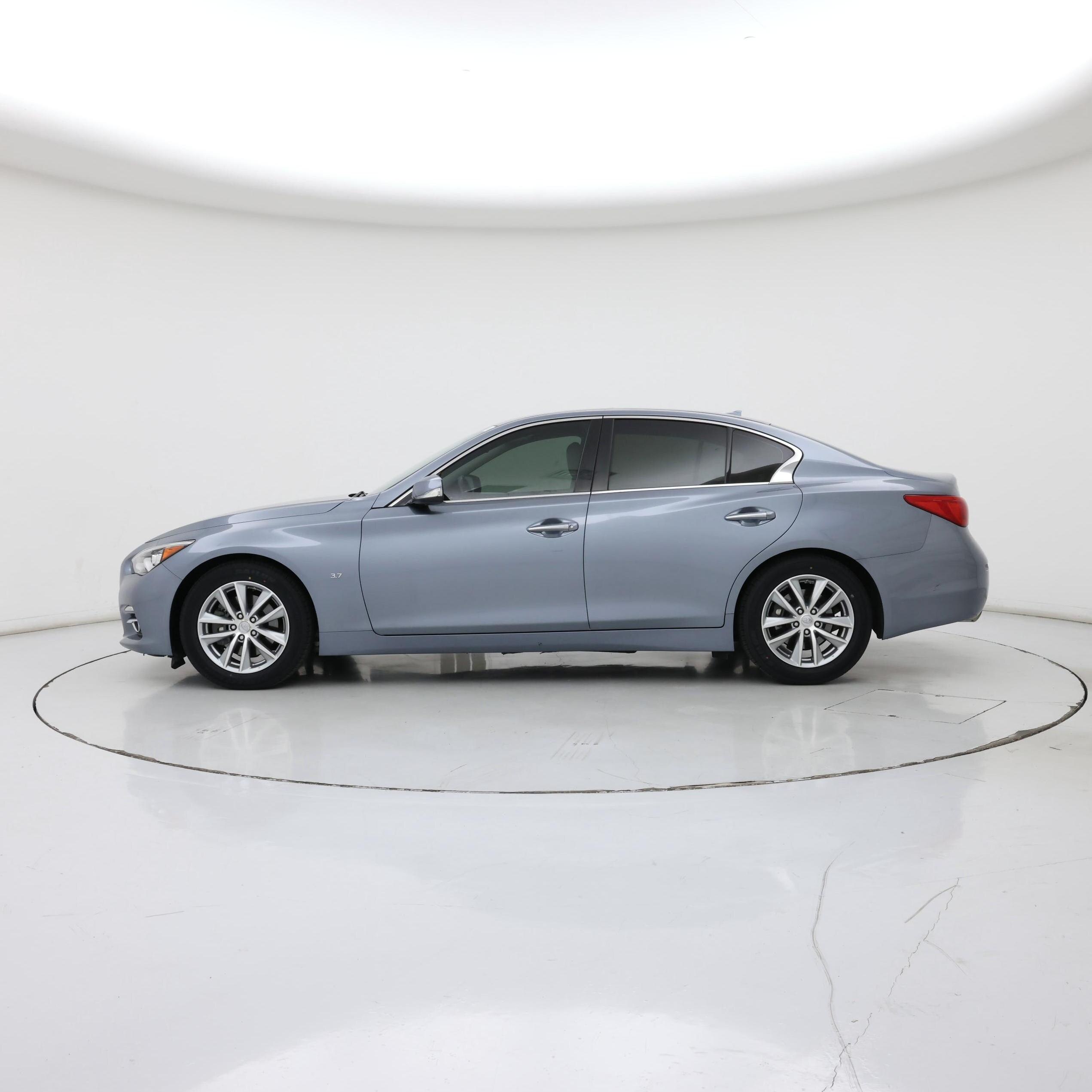 Thumbnail: 2015 INFINITI Q50 - 3