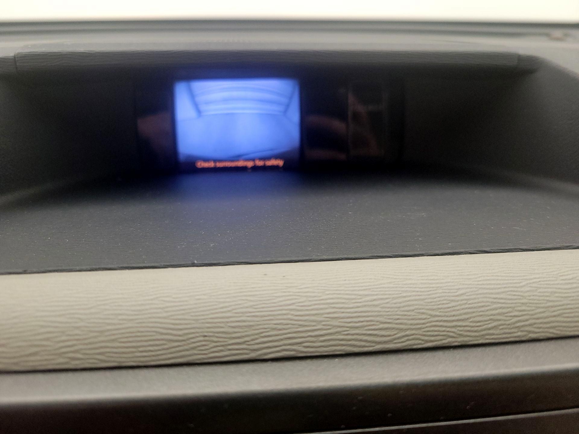 Thumbnail: 2014 Toyota Sienna - 14