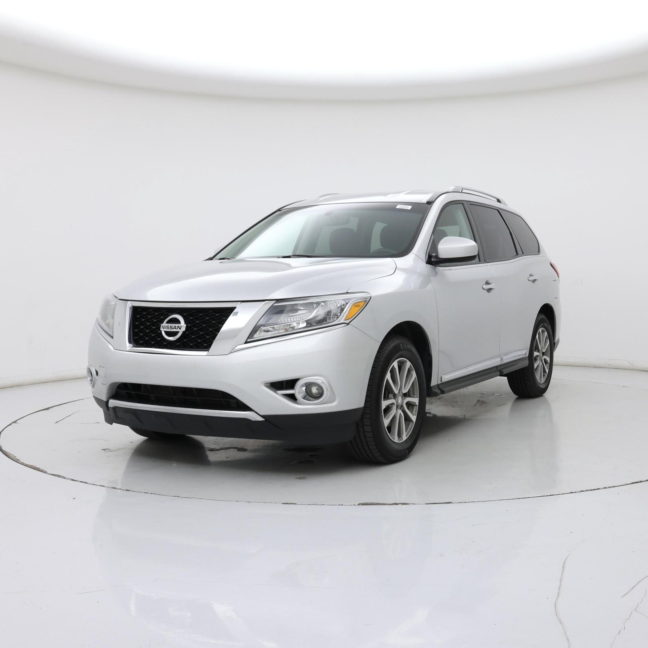 Thumbnail: 2013 Nissan Pathfinder - 4