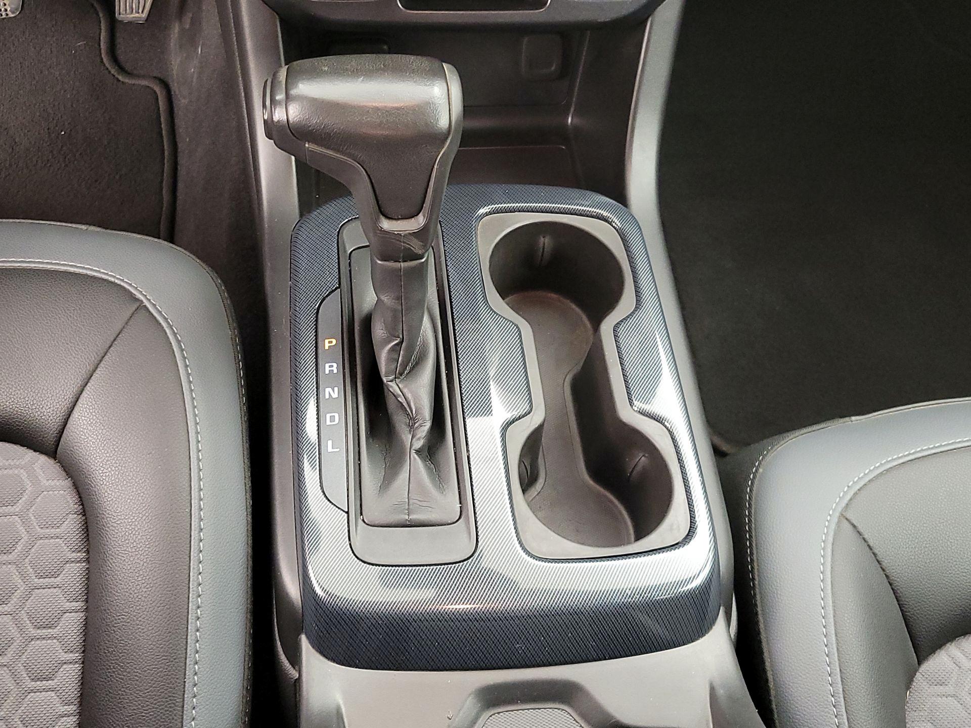 Thumbnail: 2019 Chevrolet Colorado - 17