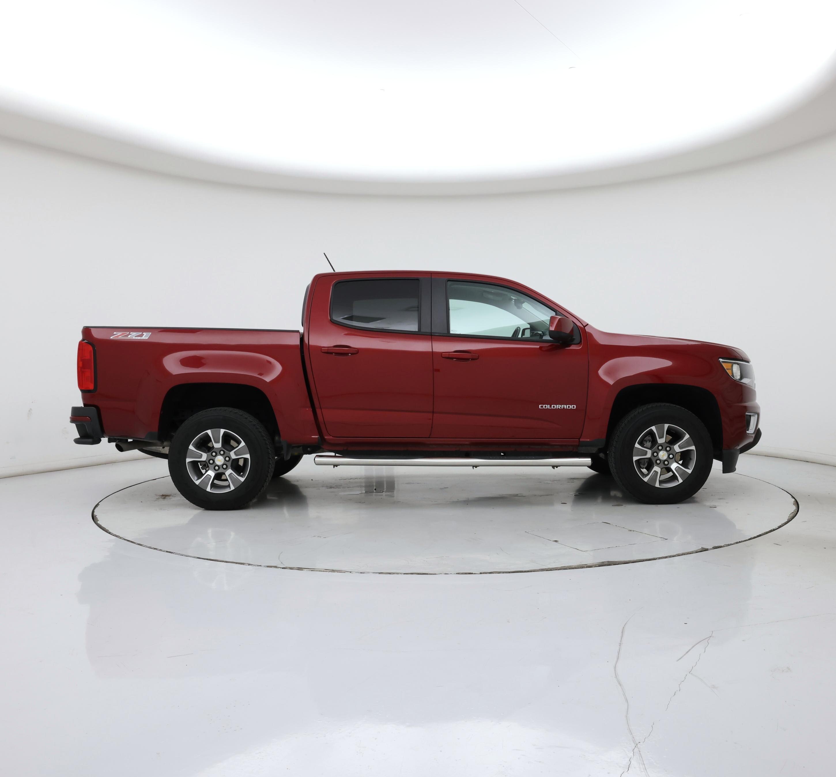 Thumbnail: 2019 Chevrolet Colorado - 7
