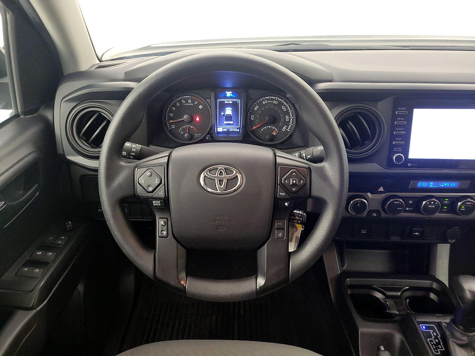 Thumbnail: 2022 Toyota Tacoma - 10
