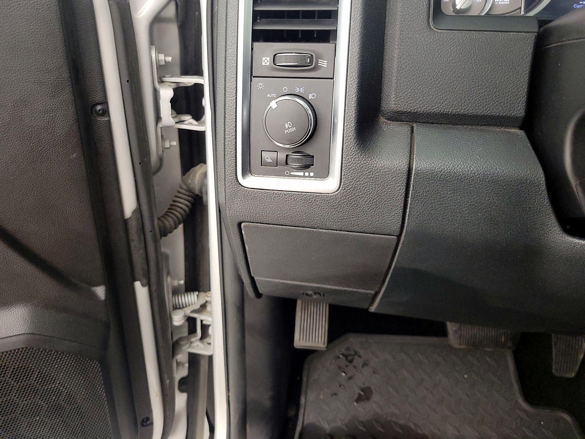 Thumbnail: 2016 RAM 1500 - 13