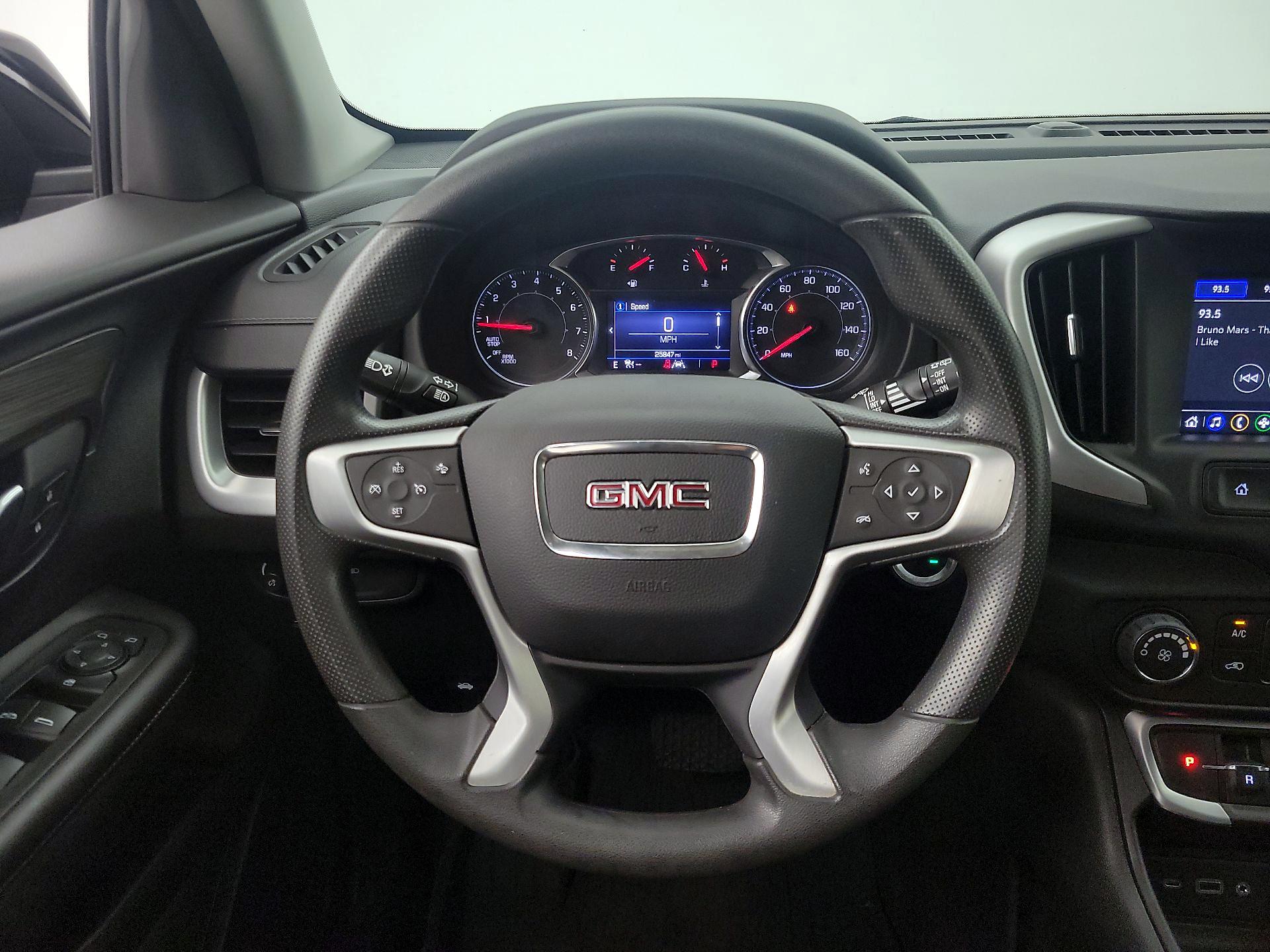 Thumbnail: 2022 GMC Terrain - 10