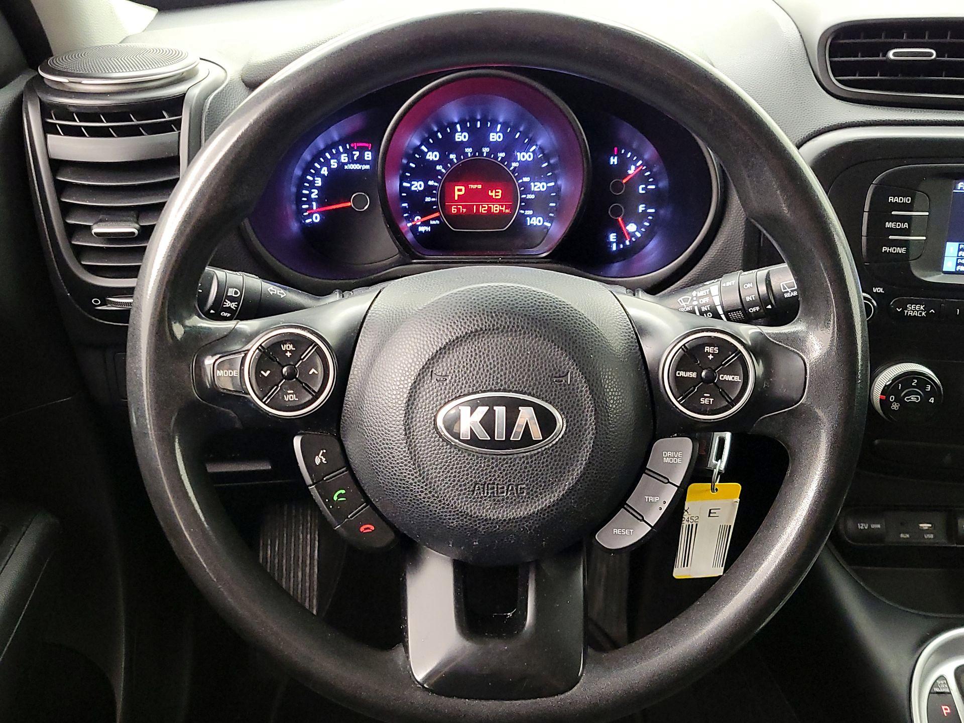 Thumbnail: 2017 Kia Soul - 10
