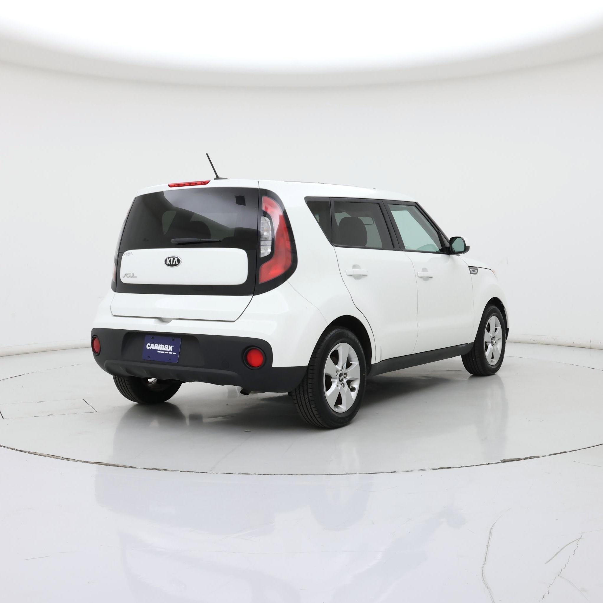 Thumbnail: 2017 Kia Soul - 8