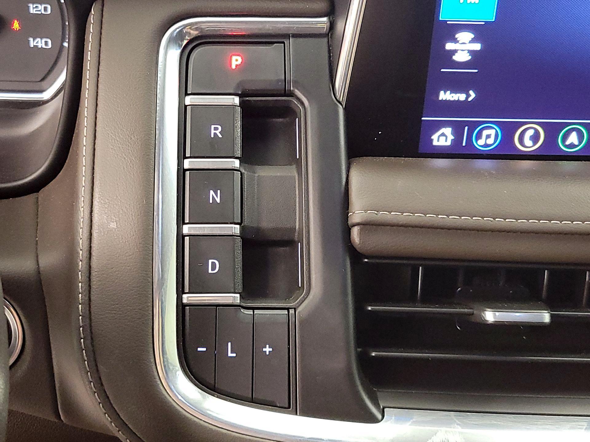 Thumbnail: 2021 Chevrolet Tahoe - 18