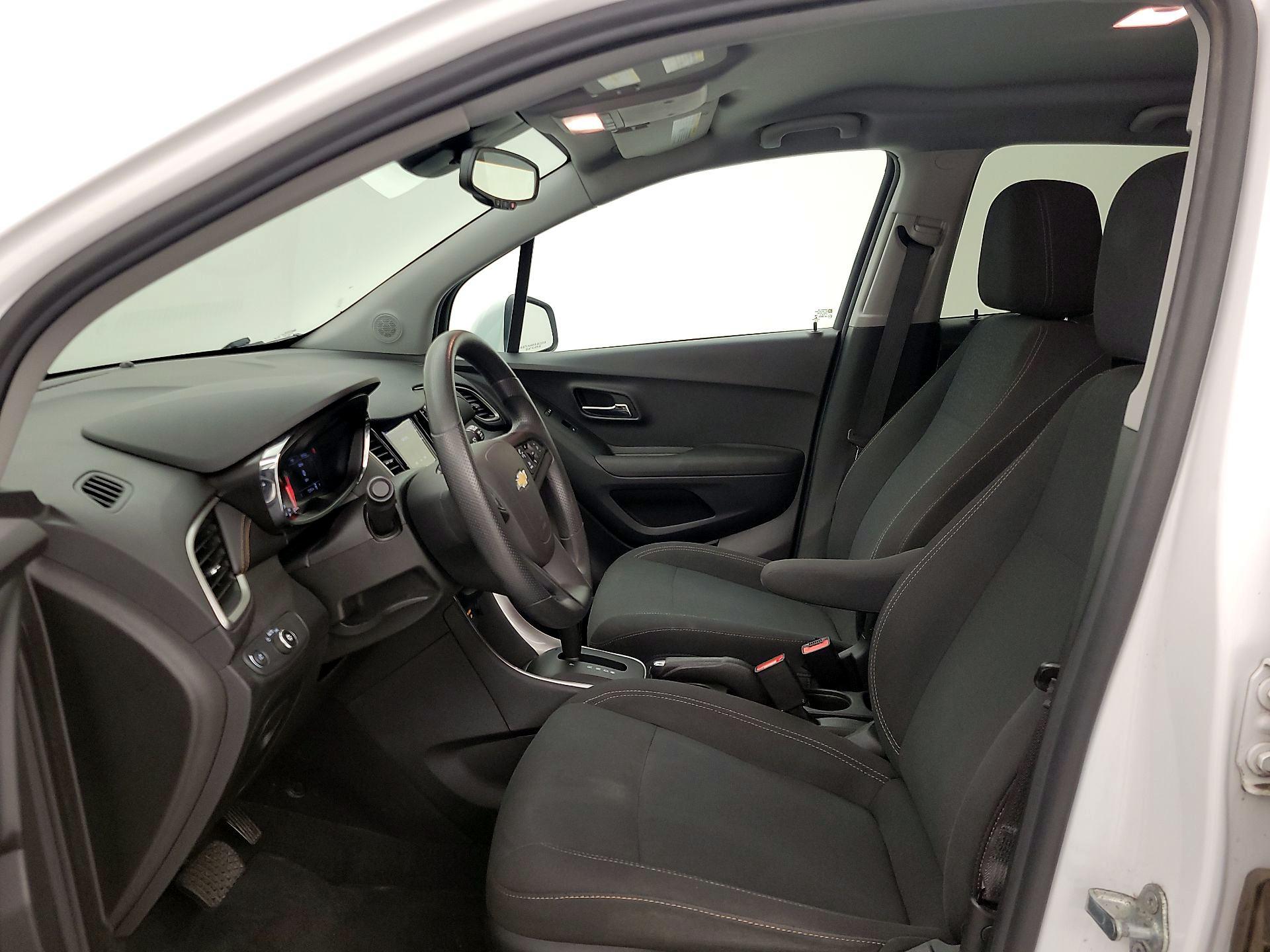 Thumbnail: 2019 Chevrolet Trax - 11