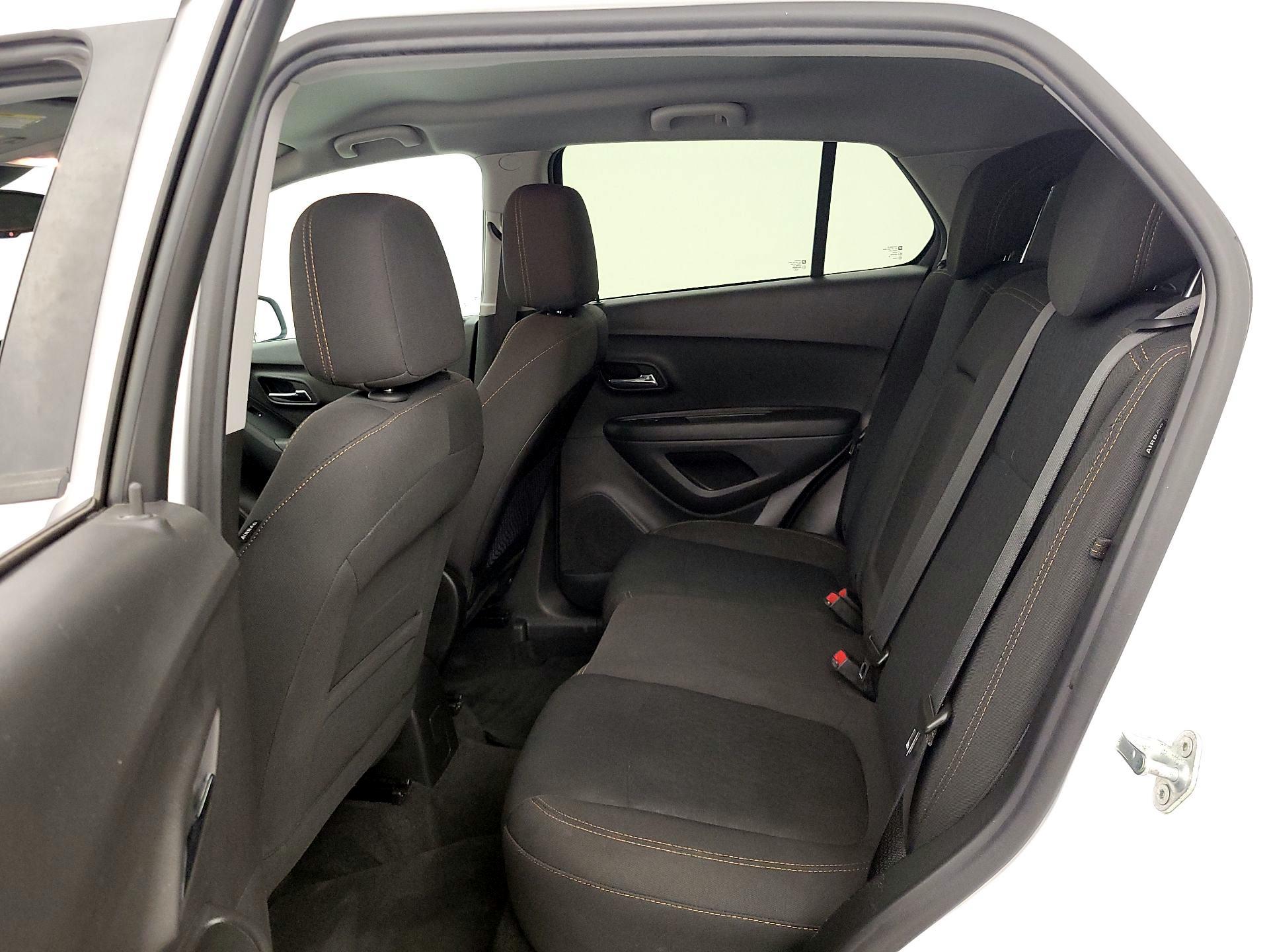 Thumbnail: 2019 Chevrolet Trax - 19